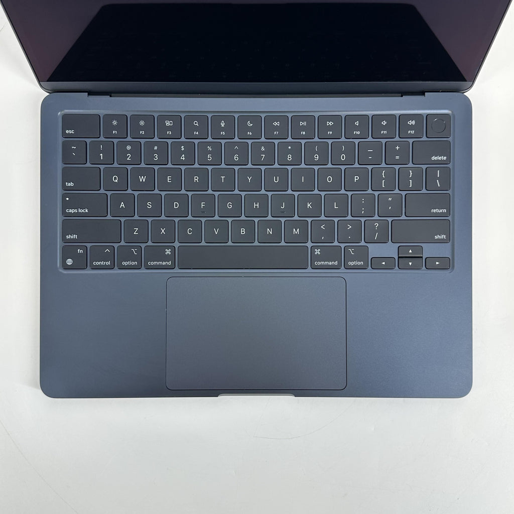 Apple MacBook Air 13 2022 Blue 3.49 GHz M2 8-Core CPU 8GB Unified Memory 256GB Solid State Drive 8-Core GPU