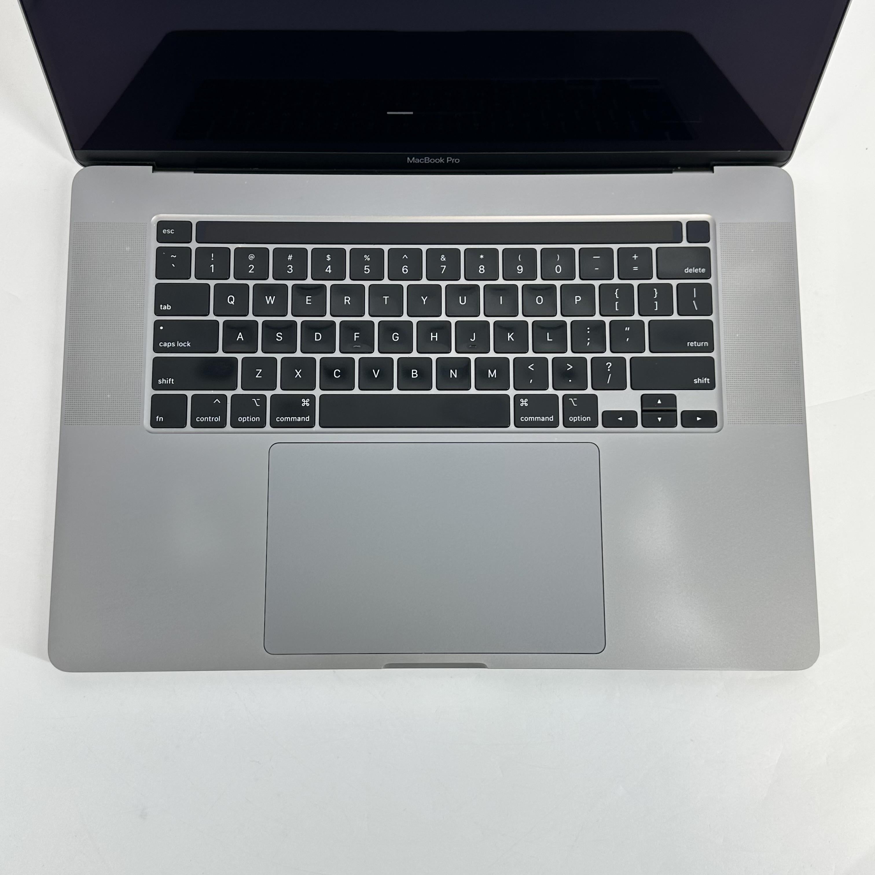 Apple MacBook Pro 16 Touch Bar 2019 Space Gray 2.4 GHz Intel Core i9 9th Gen. 32GB RAM 1TB Solid State Drive AMD Radeon Pro 5500M 8 GB