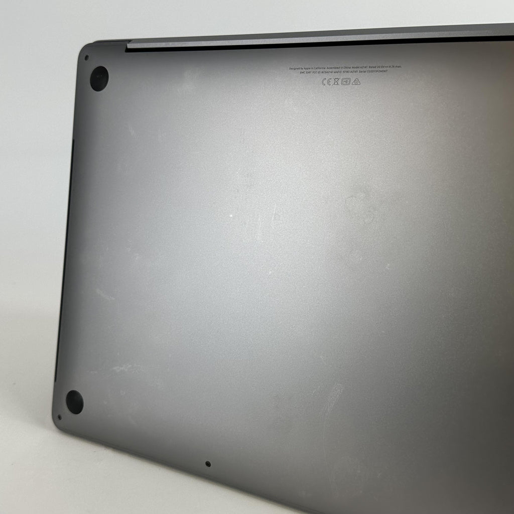 Apple MacBook Pro 16 Touch Bar 2019 Space Gray 2.4 GHz Intel Core i9 9th Gen. 32GB RAM 1TB Solid State Drive AMD Radeon Pro 5500M 8 GB