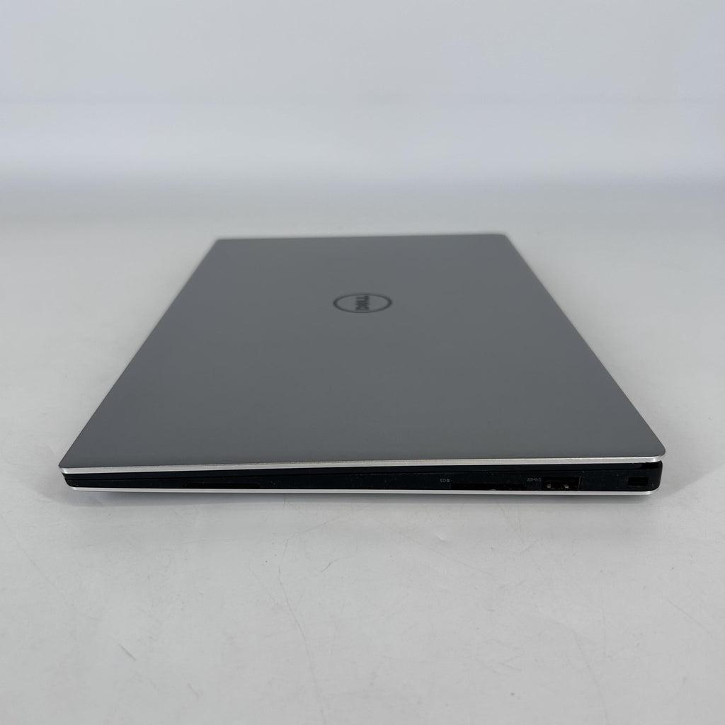 Dell XPS 13 9350 Silver 2.2 GHz Intel Core i7 6th Gen. 16GB RAM 512GB Solid State Drive