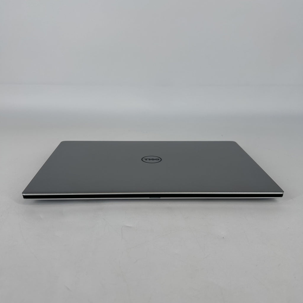 Dell XPS 13 9350 Silver 2.2 GHz Intel Core i7 6th Gen. 16GB RAM 512GB Solid State Drive