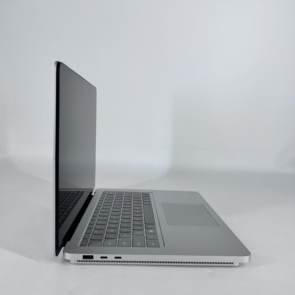 Microsoft Surface Laptop Studio 2 14.4 Silver 2.9 GHz Intel Core i7 13th Gen. 64GB RAM 1TB Solid State Drive NVIDIA GeForce RTX 4060 8 GB