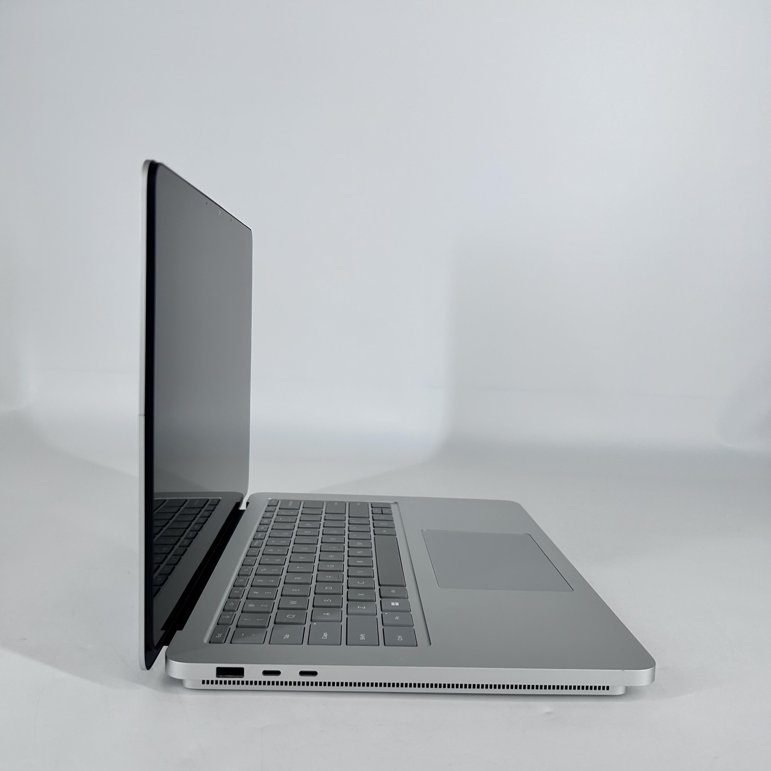 Microsoft Surface Laptop Studio 2 14.4 Silver 2.9 GHz Intel Core i7 13th Gen. 64GB RAM 1TB Solid State Drive NVIDIA GeForce RTX 4060 8 GB
