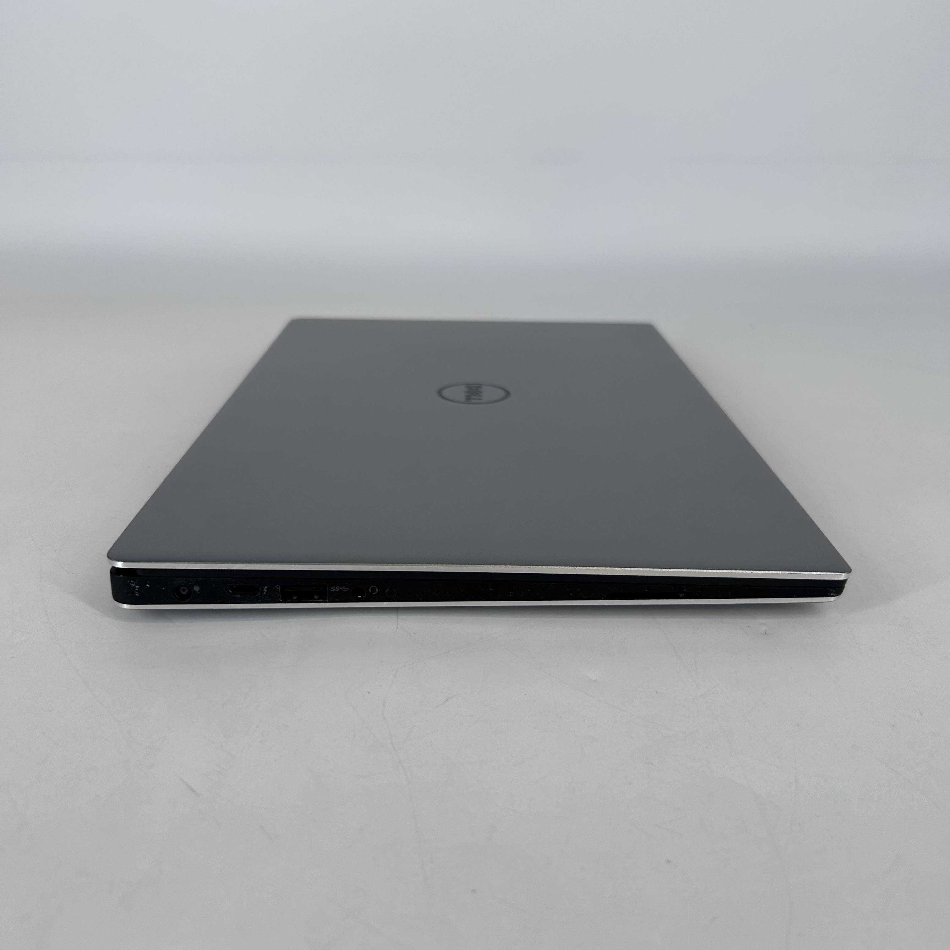 Dell XPS 13 9350 Silver 2.2 GHz Intel Core i7 6th Gen. 16GB RAM 512GB Solid State Drive