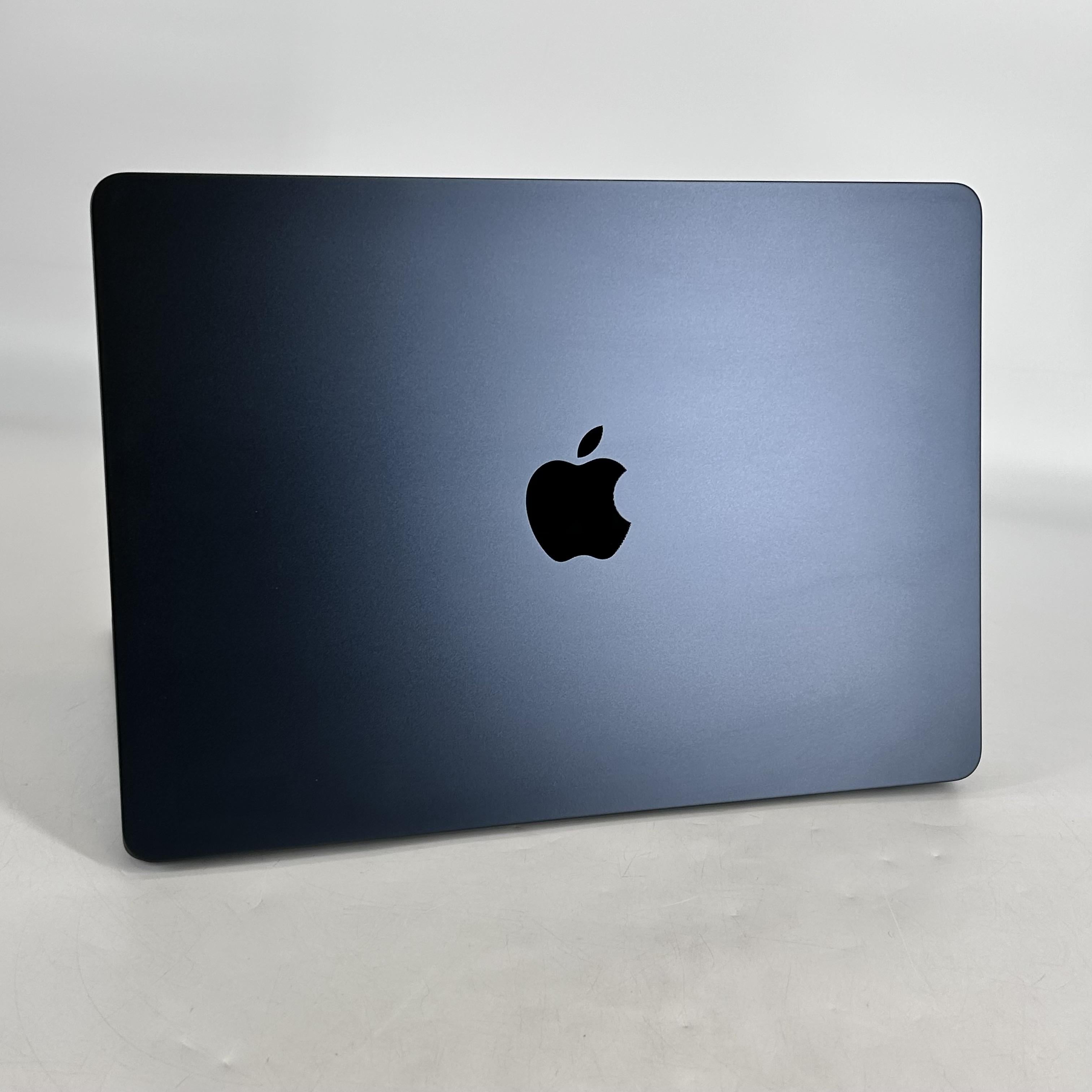 MacBook Air 13 2022 Blue 3.49 GHz M2 8-Core CPU 8GB Unified Memory 256GB Solid State Drive 8-Core GPU