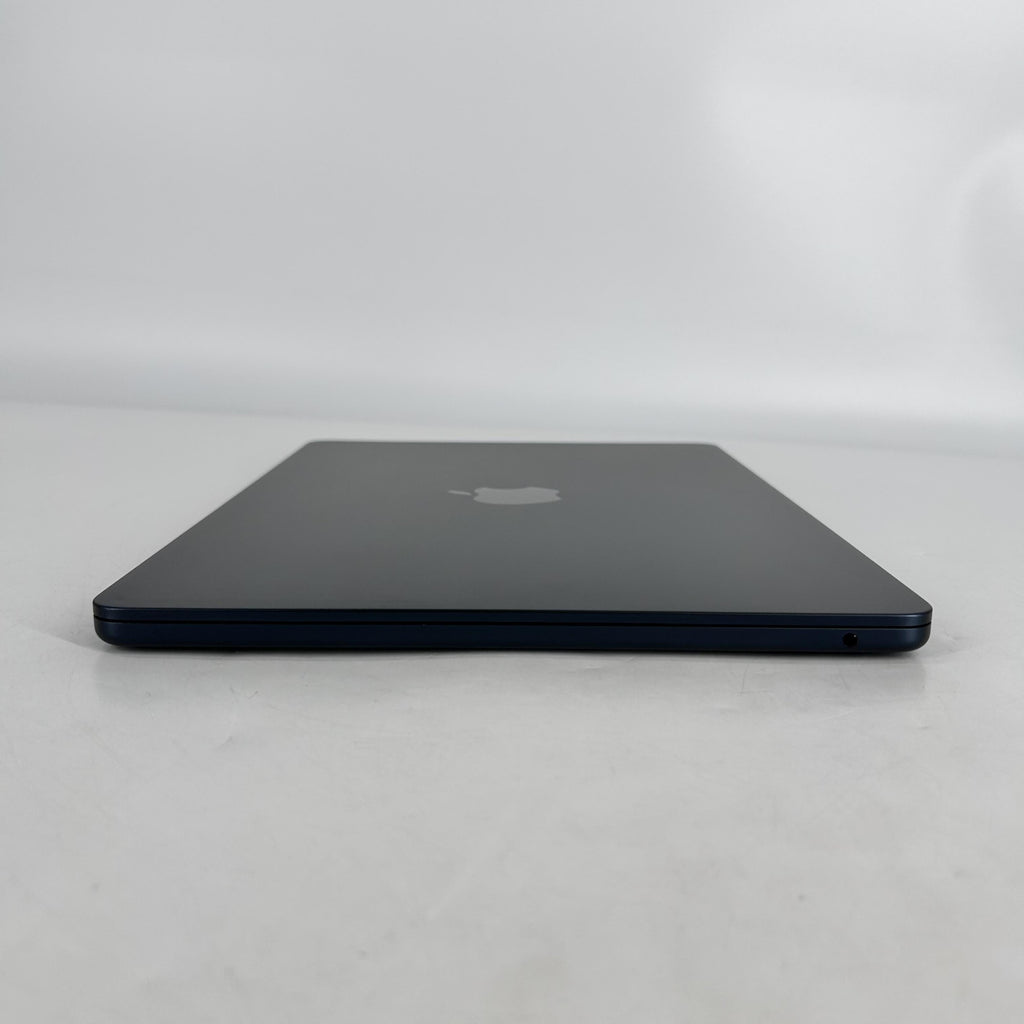 MacBook Air 13 2022 Blue 3.49 GHz M2 8-Core CPU 8GB Unified Memory 256GB Solid State Drive 8-Core GPU