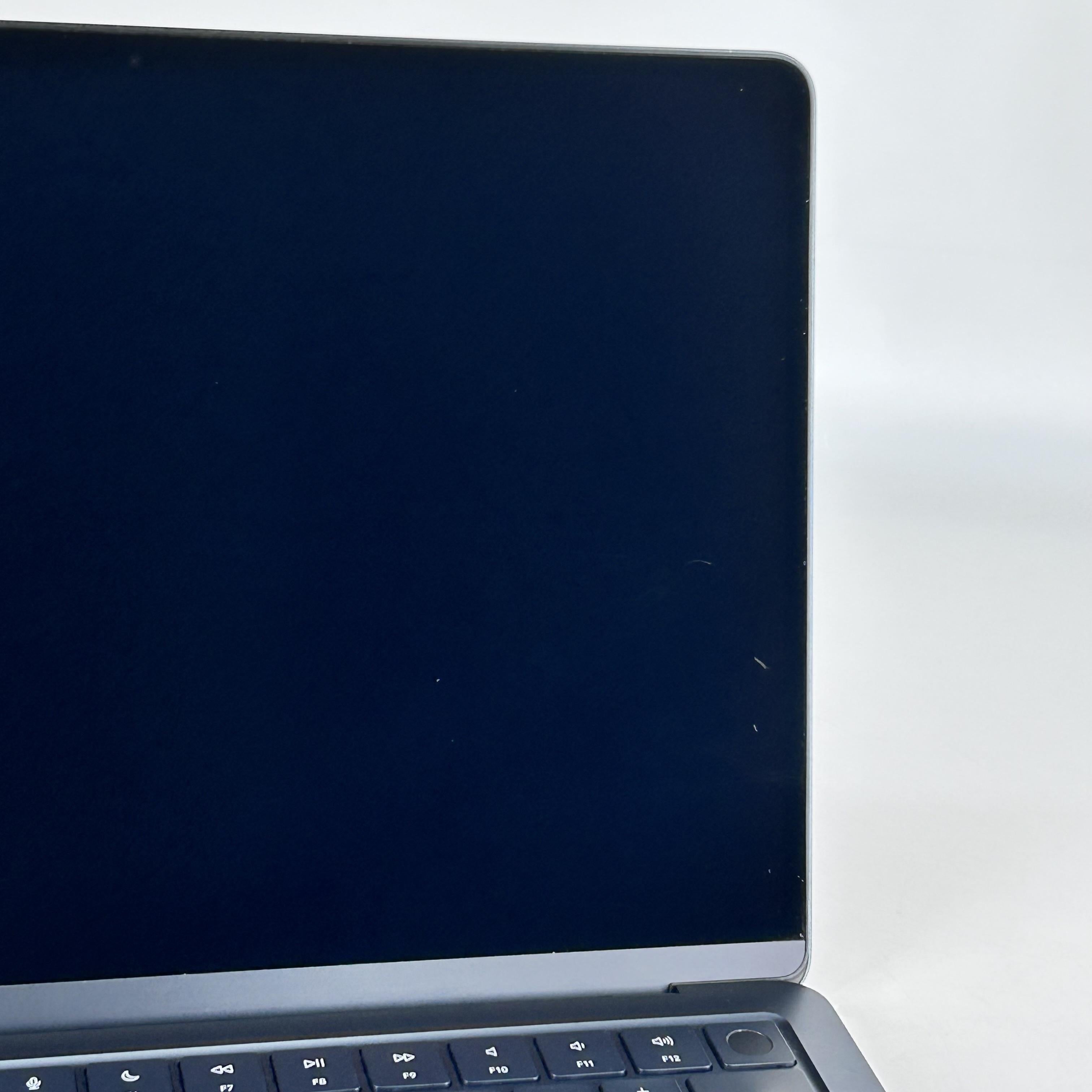 MacBook Air 13 2022 Blue 3.49 GHz M2 8-Core CPU 8GB Unified Memory 256GB Solid State Drive 8-Core GPU
