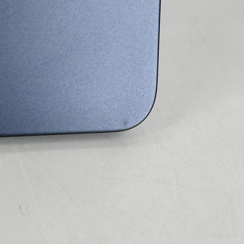 MacBook Air 13 2022 Blue 3.49 GHz M2 8-Core CPU 8GB Unified Memory 256GB Solid State Drive 8-Core GPU