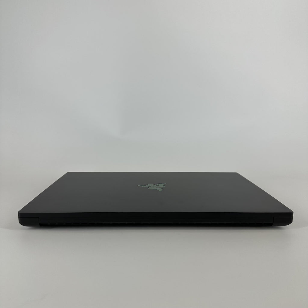 Razer Blade 16 2024 Black 2.2 GHz Intel Core i9 14th Gen. 64GB RAM 2TB Solid State Drive 2TB Solid State Drive NVIDIA GeForce RTX 4090 16 GB