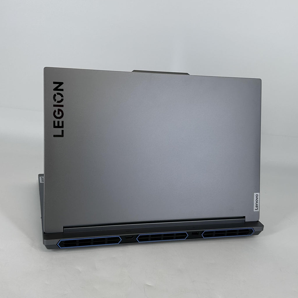 Lenovo Legion 5i Gen 9 16 Gray 2.2 GHz Intel Core i9 14th Gen. 32GB RAM 2TB Solid State Drive NVIDIA GeForce RTX 4070 8 GB