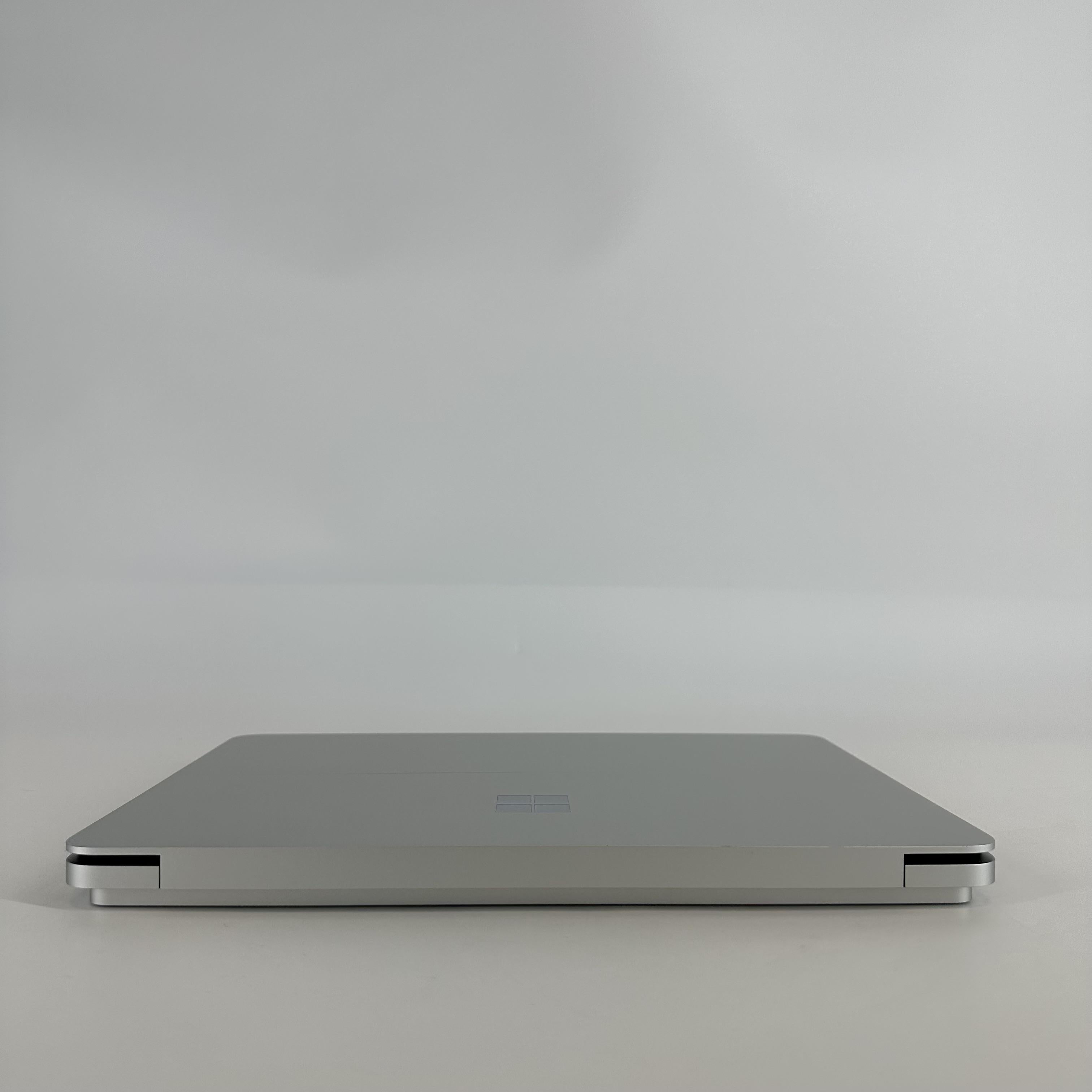 Microsoft Surface Laptop Studio 2 14.4 Silver 2.9 GHz Intel Core i7 13th Gen. 64GB RAM 1TB Solid State Drive NVIDIA GeForce RTX 4060 8 GB