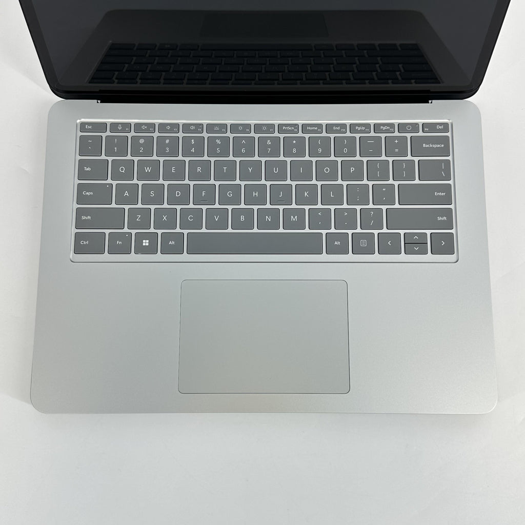 Microsoft Surface Laptop Studio 2 14.4 Silver 2.9 GHz Intel Core i7 13th Gen. 64GB RAM 1TB Solid State Drive NVIDIA GeForce RTX 4060 8 GB