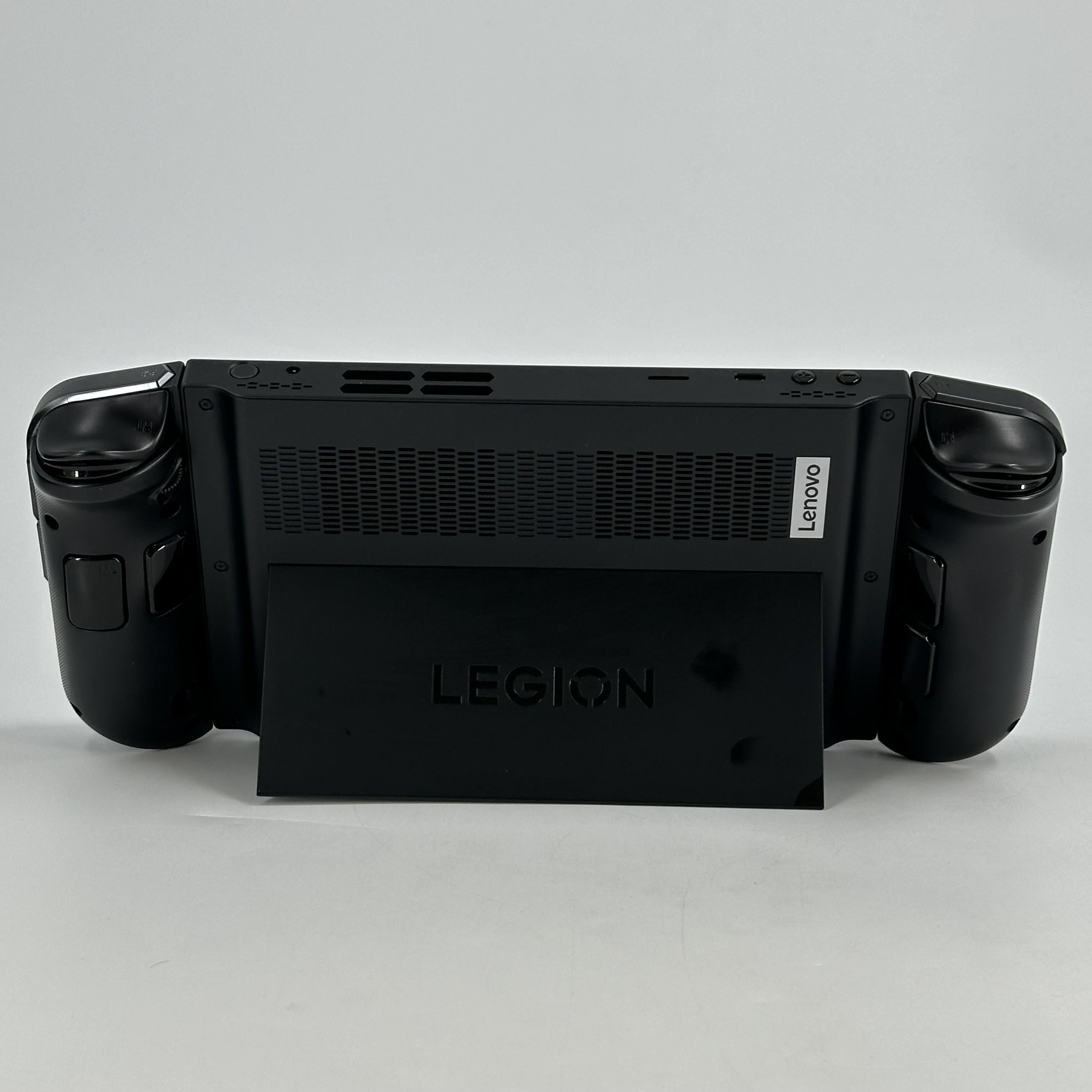 Lenovo Legion Go AMD Ryzen Z1 Extreme 16GB RAM 1TB Solid State Drive