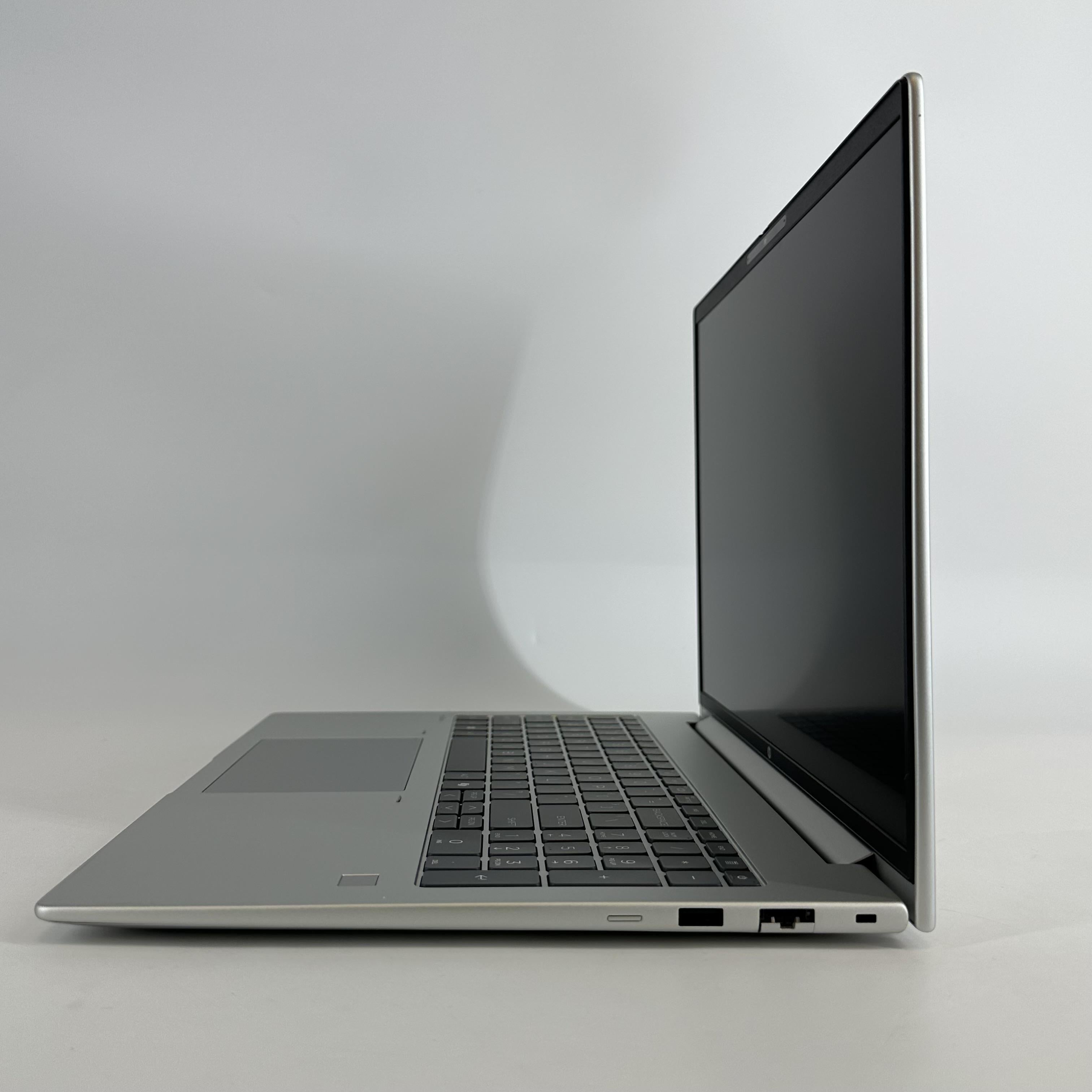 HP ProBook G1a 16 Silver 3.3 GHz AMD Ryzen 7 250 16GB RAM 512GB Solid State Drive