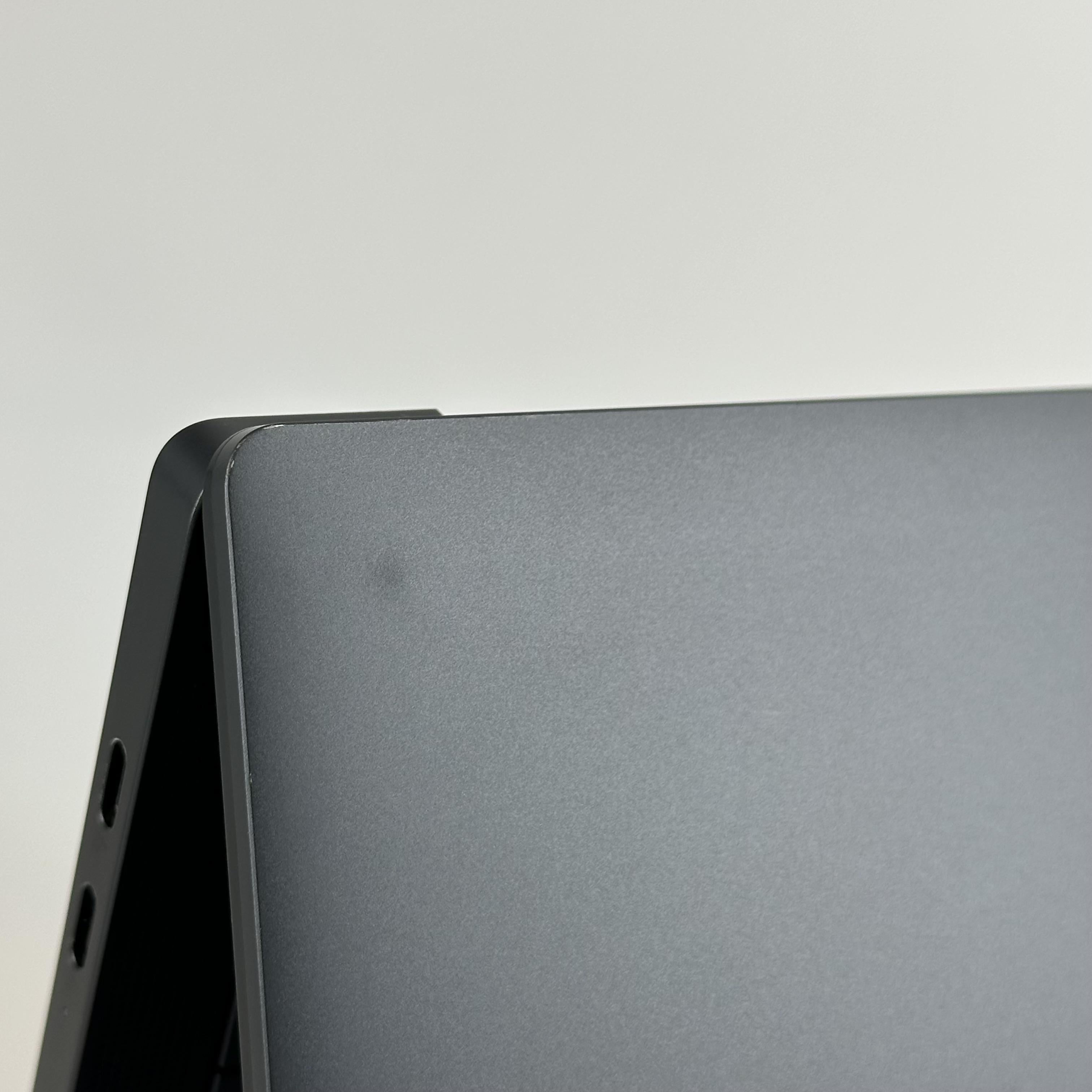 Dell Pro Max 14 Premium MA14250 Magnetite 2.9 GHz Intel Core Ultra 9 Series 2 64GB RAM 1TB Solid State Drive NVIDIA RTX PRO 2000 Blackwell 8 GB