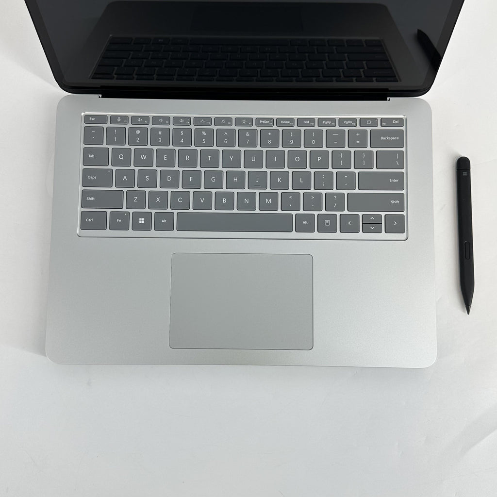 Microsoft Surface Laptop Studio 2 14.4 Silver 2.9 GHz Intel Core i7 13th Gen. 16GB RAM 512GB Solid State Drive NVIDIA GeForce RTX 4050 6 GB