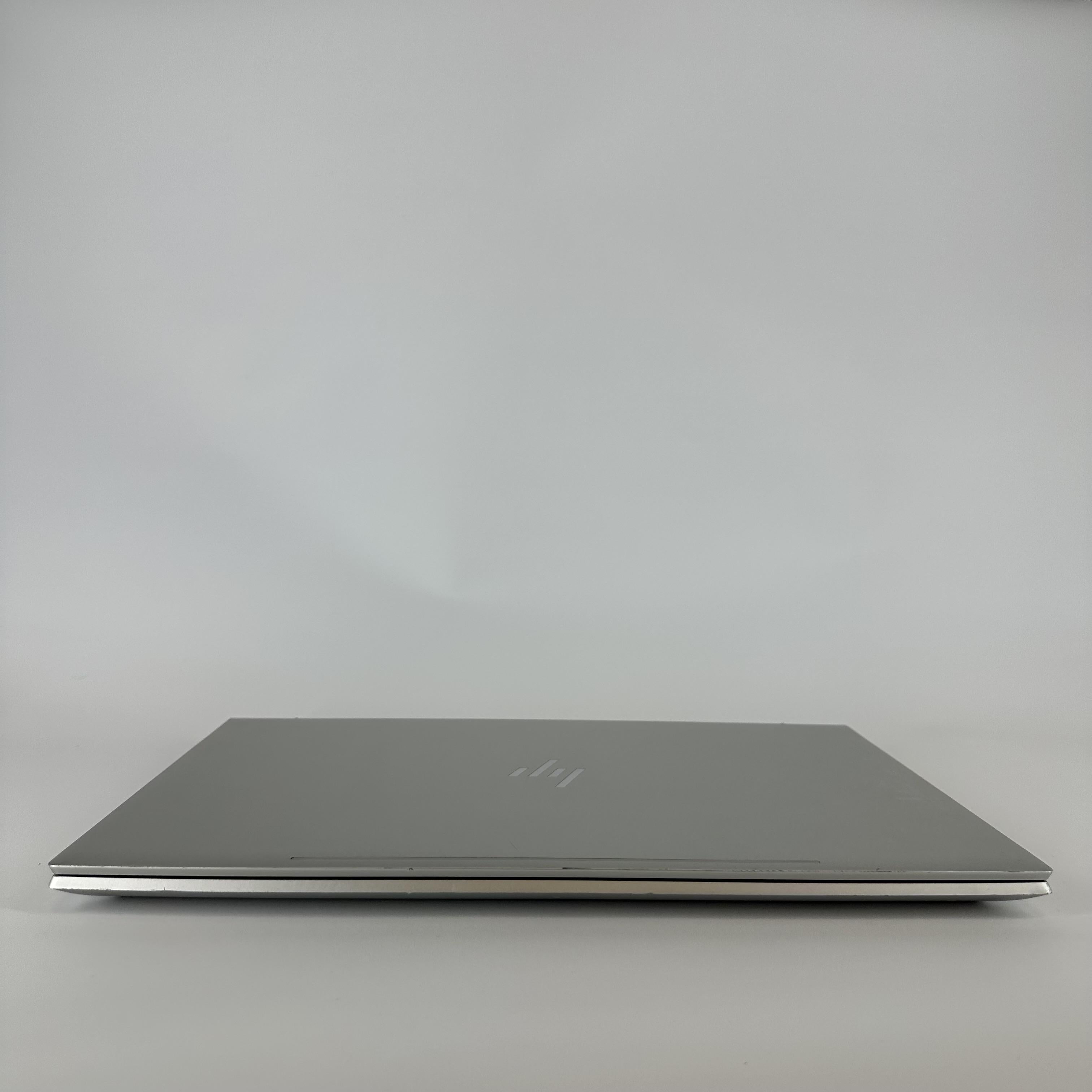 HP Envy 17 Silver 1.8 GHz Intel Core i7 8th Gen. 16GB RAM 512GB Solid State Drive NVIDIA GeForce MX150 4 GB