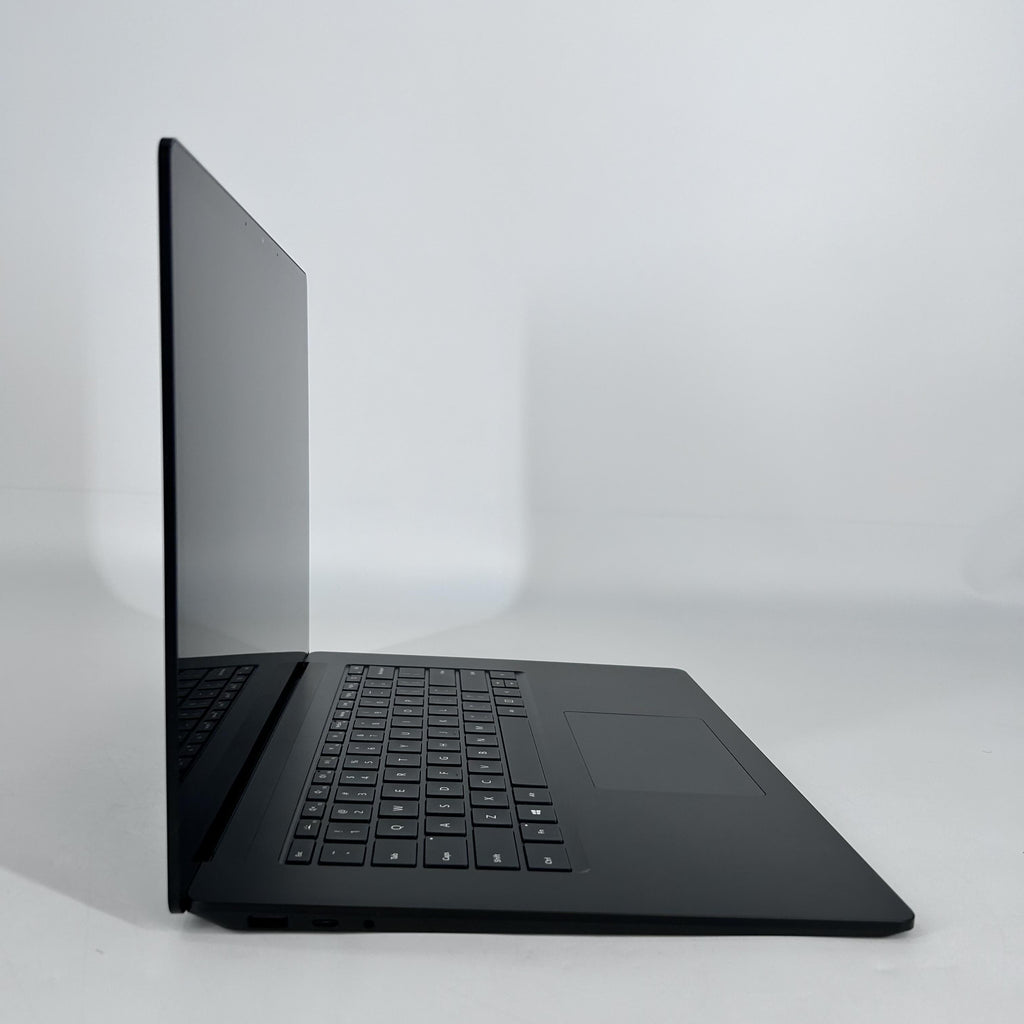 Microsoft Surface Laptop 4 15 Black 3.0 GHz Intel Core i7 11th Gen. 32GB RAM 1TB Solid State Drive
