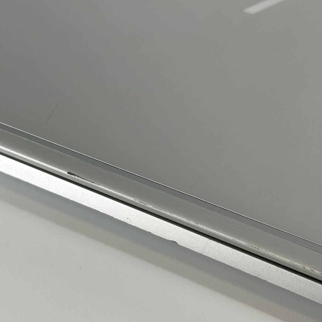 HP Envy 17 Silver 1.8 GHz Intel Core i7 8th Gen. 16GB RAM 512GB Solid State Drive NVIDIA GeForce MX150 4 GB