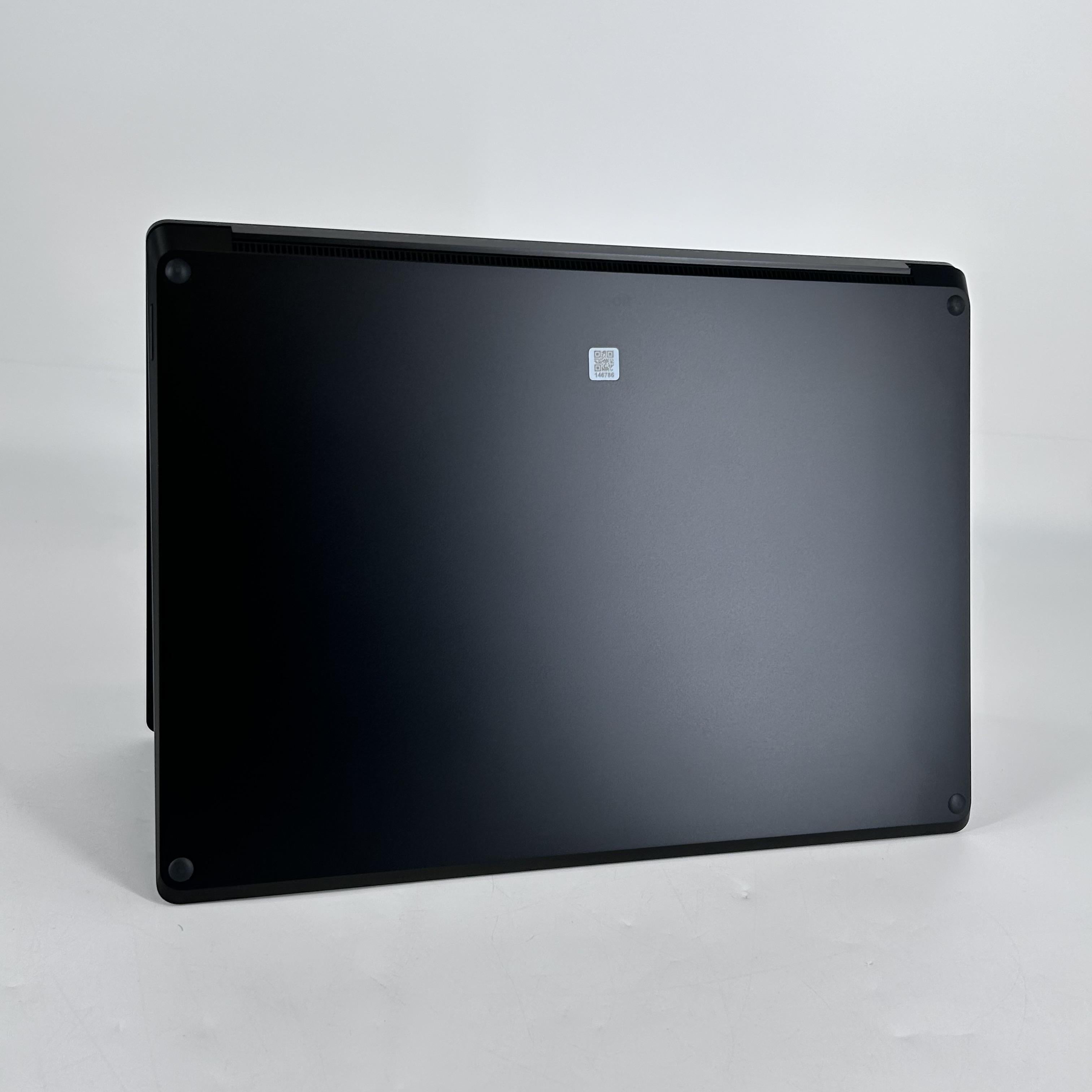Microsoft Surface Laptop 4 15 Black 3.0 GHz Intel Core i7 11th Gen. 32GB RAM 1TB Solid State Drive