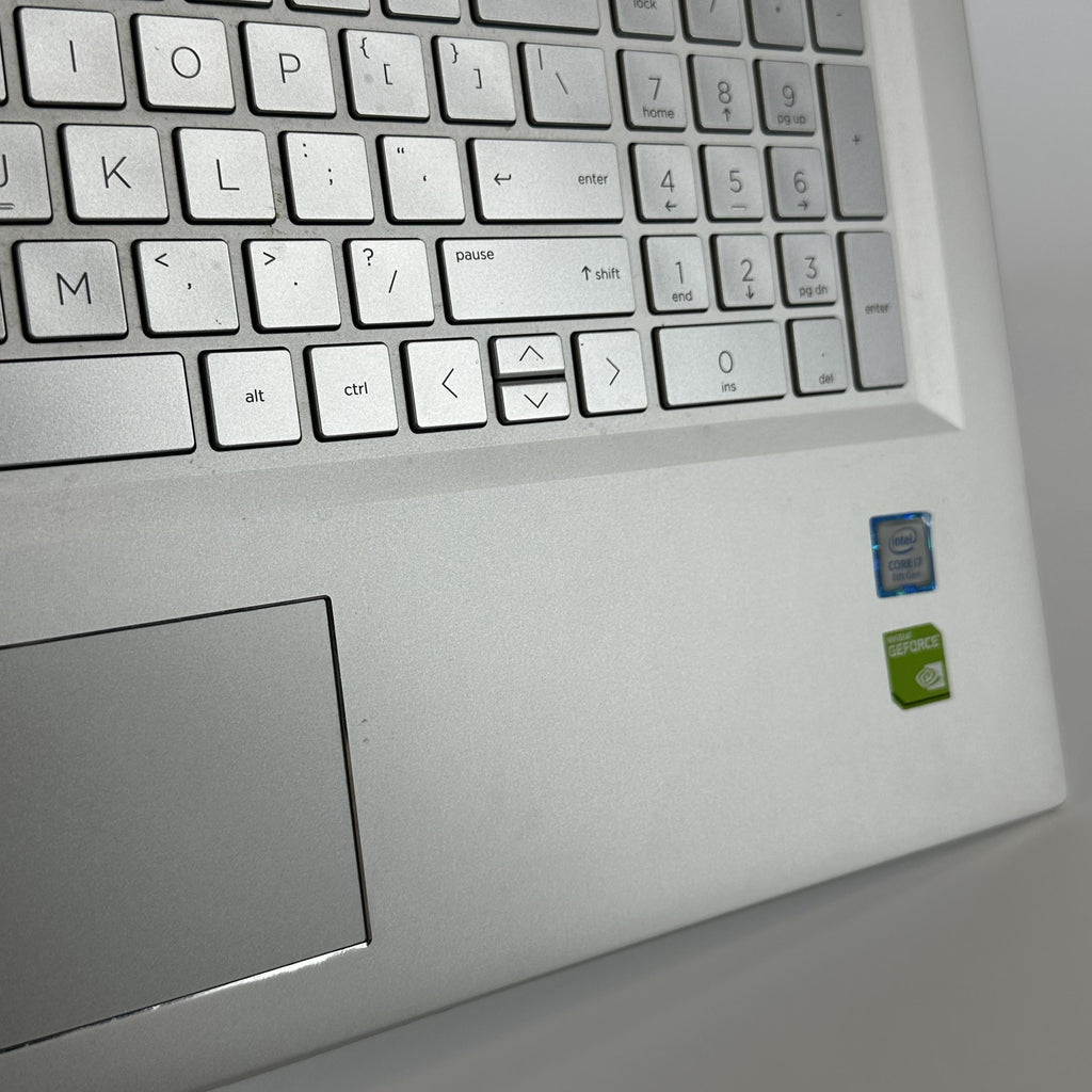 HP Envy 17 Silver 1.8 GHz Intel Core i7 8th Gen. 16GB RAM 512GB Solid State Drive NVIDIA GeForce MX150 4 GB