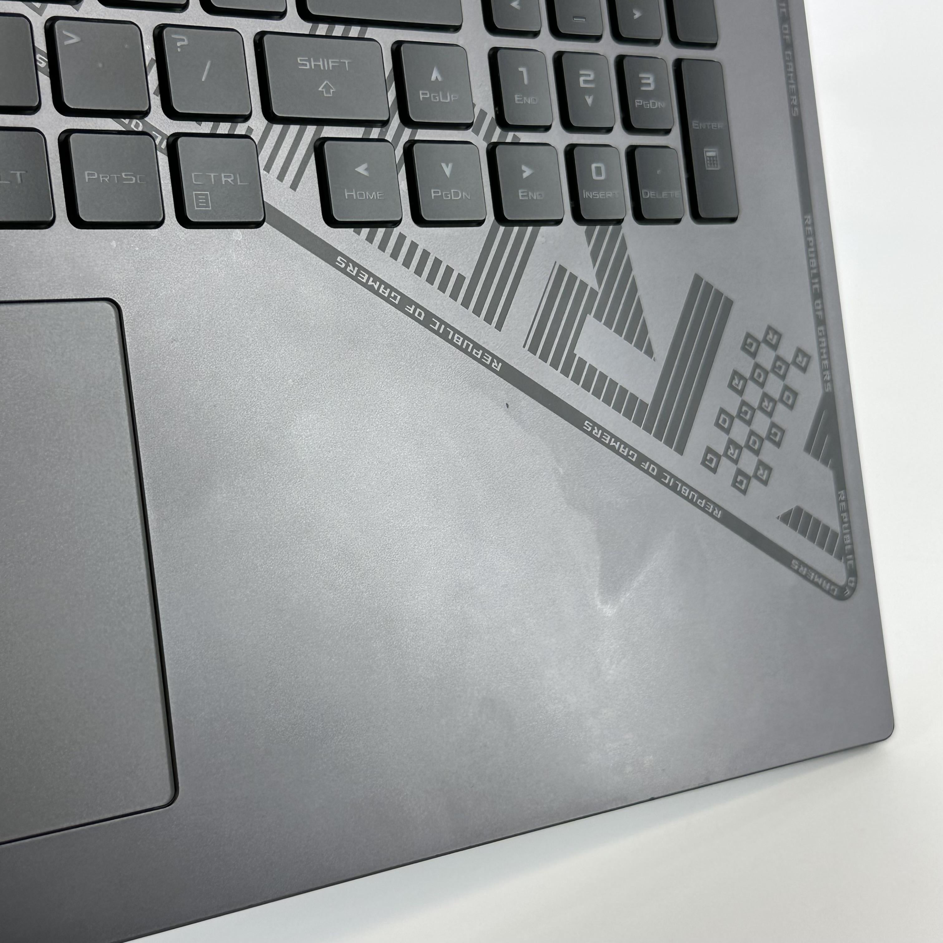 Asus ROG Strix G18 G814 18 Gray 2.2 GHz Intel Core i9 13th Gen. 16GB RAM 1TB Solid State Drive NVIDIA GeForce RTX 4080 12 GB