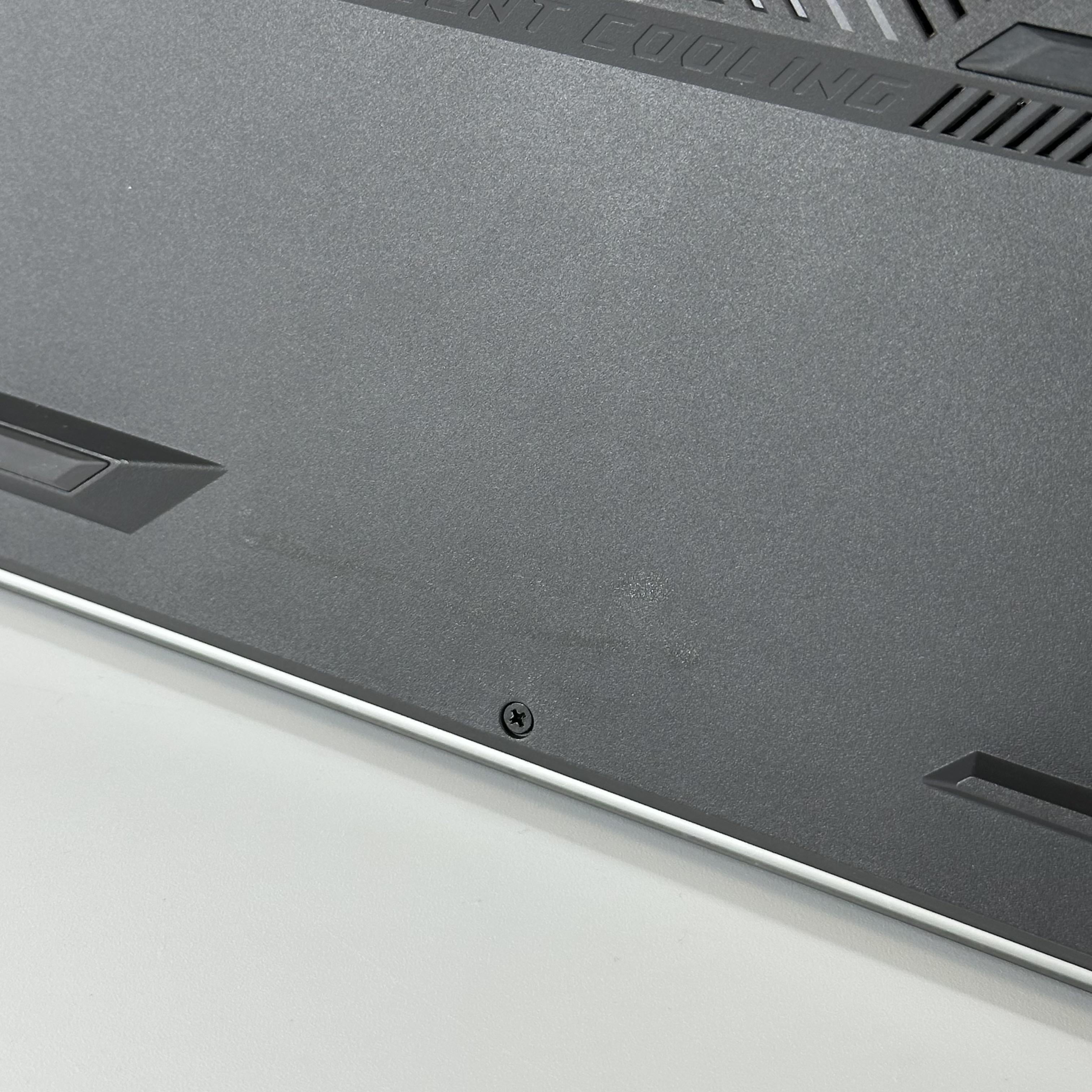 Asus ROG Strix G18 G814 18 Gray 2.2 GHz Intel Core i9 13th Gen. 16GB RAM 1TB Solid State Drive NVIDIA GeForce RTX 4080 12 GB
