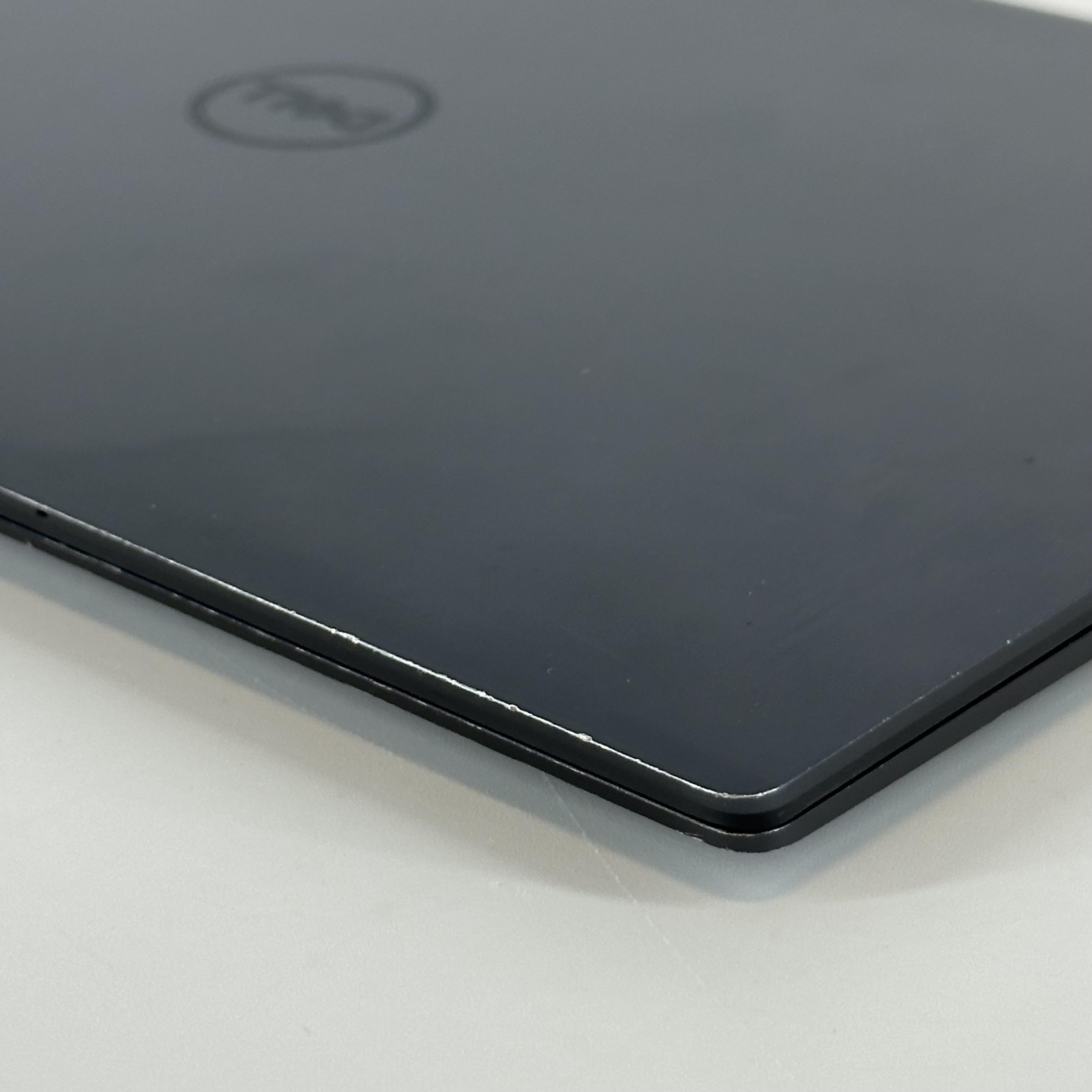 Dell XPS 13 9340 Gray 1.4 GHz Intel Core Ultra 7 64GB RAM 1TB Solid State Drive
