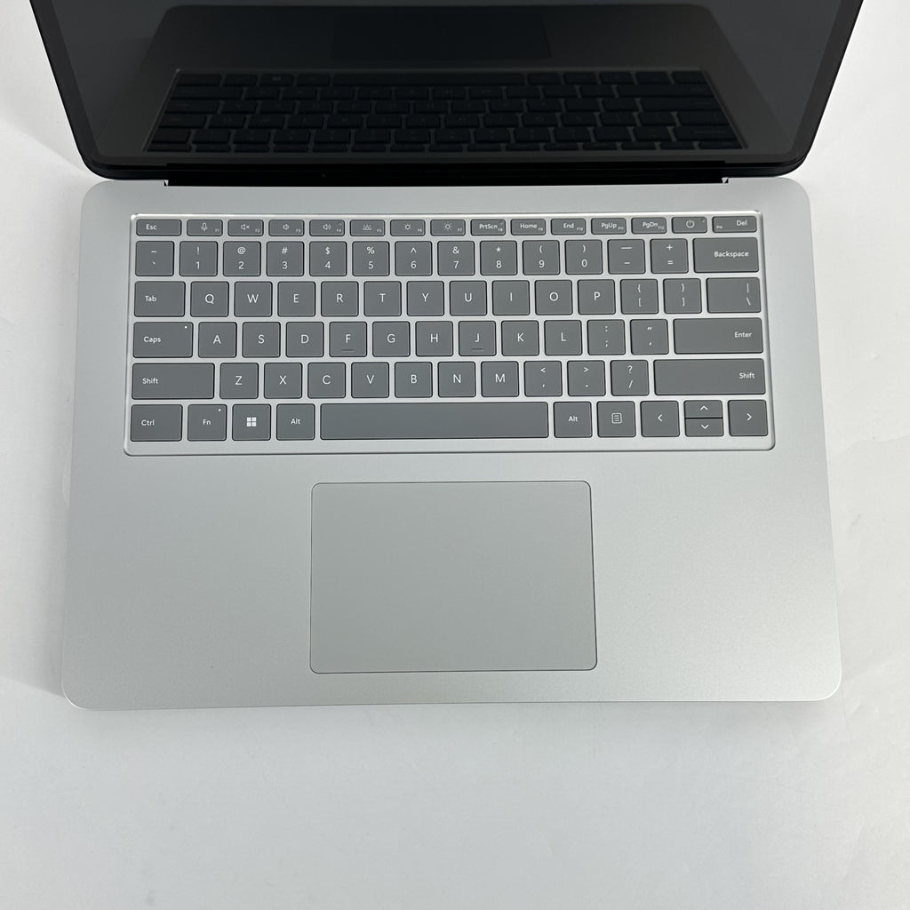 Microsoft Surface Laptop Studio 2 14.4 Silver 2.9 GHz Intel Core i7 13th Gen. 64GB RAM 2TB Solid State Drive NVIDIA GeForce RTX 4060 8 GB