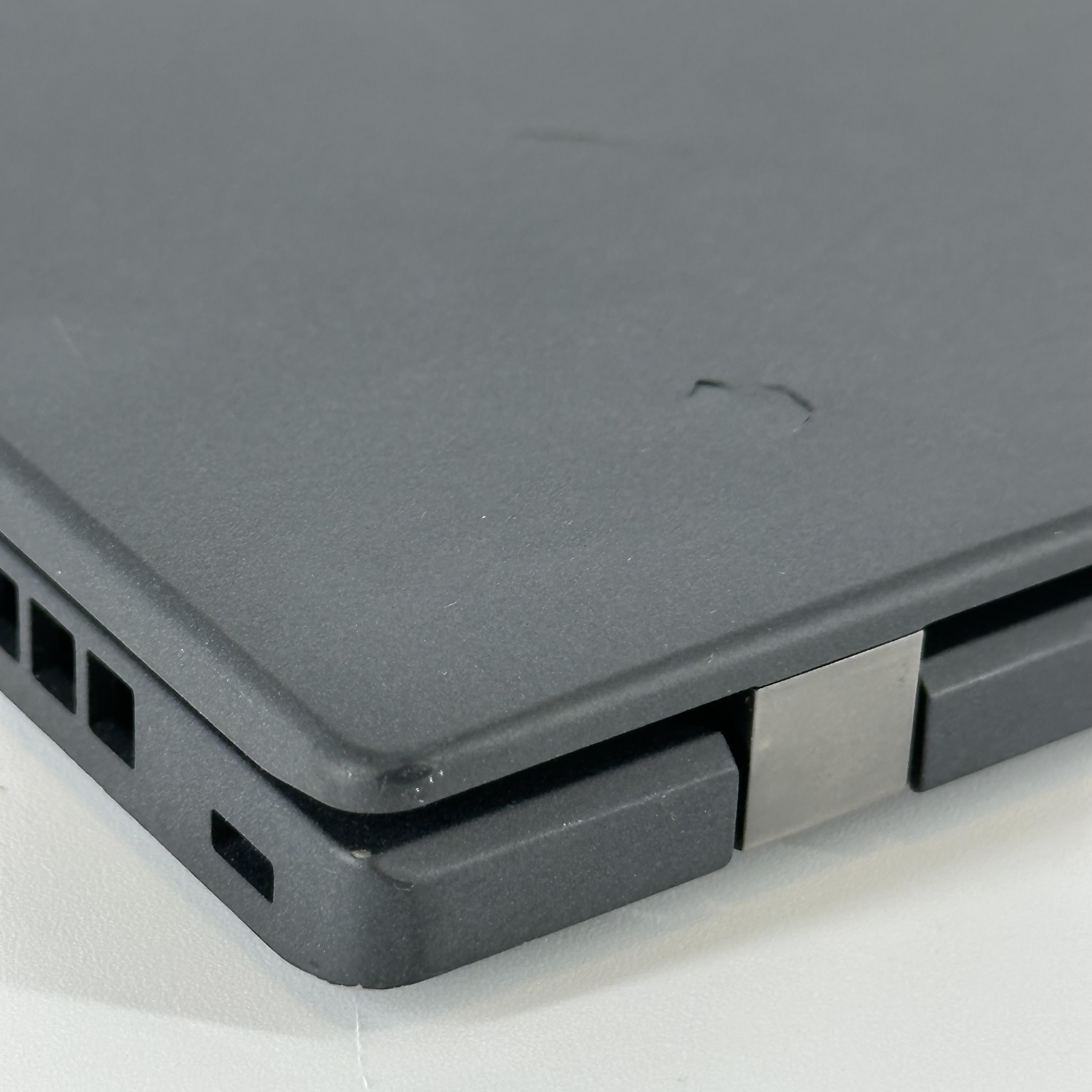 Lenovo ThinkPad T14 Gen 2 Gray 2.6 GHz Intel Core i5 11th Gen. 16GB RAM 256GB Solid State Drive