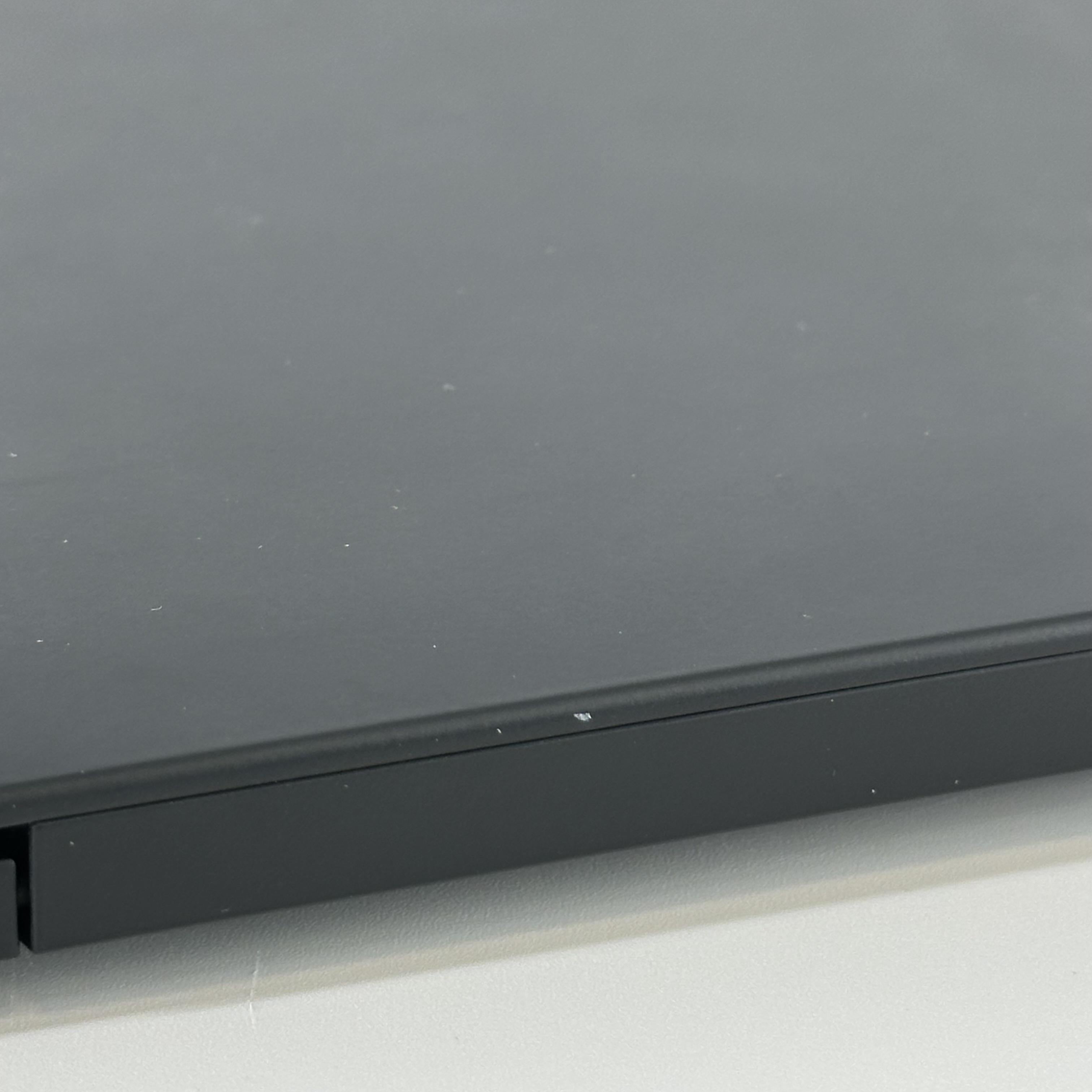 Lenovo ThinkPad X1 Extreme Gen 1 15.6 Black 2.6 GHz Intel Core i7 8th Gen. 32GB RAM 1TB Solid State Drive NVIDIA GeForce GTX 1050 Ti 4 GB