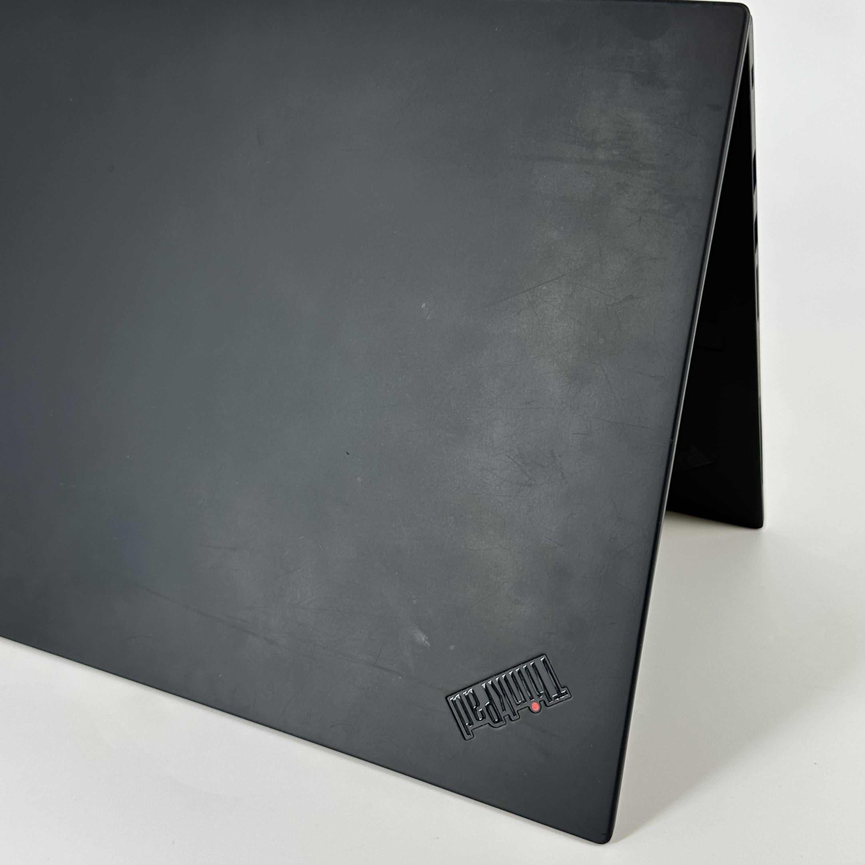 Lenovo ThinkPad X1 Extreme Gen 1 15.6 Black 2.6 GHz Intel Core i7 8th Gen. 32GB RAM 1TB Solid State Drive NVIDIA GeForce GTX 1050 Ti 4 GB