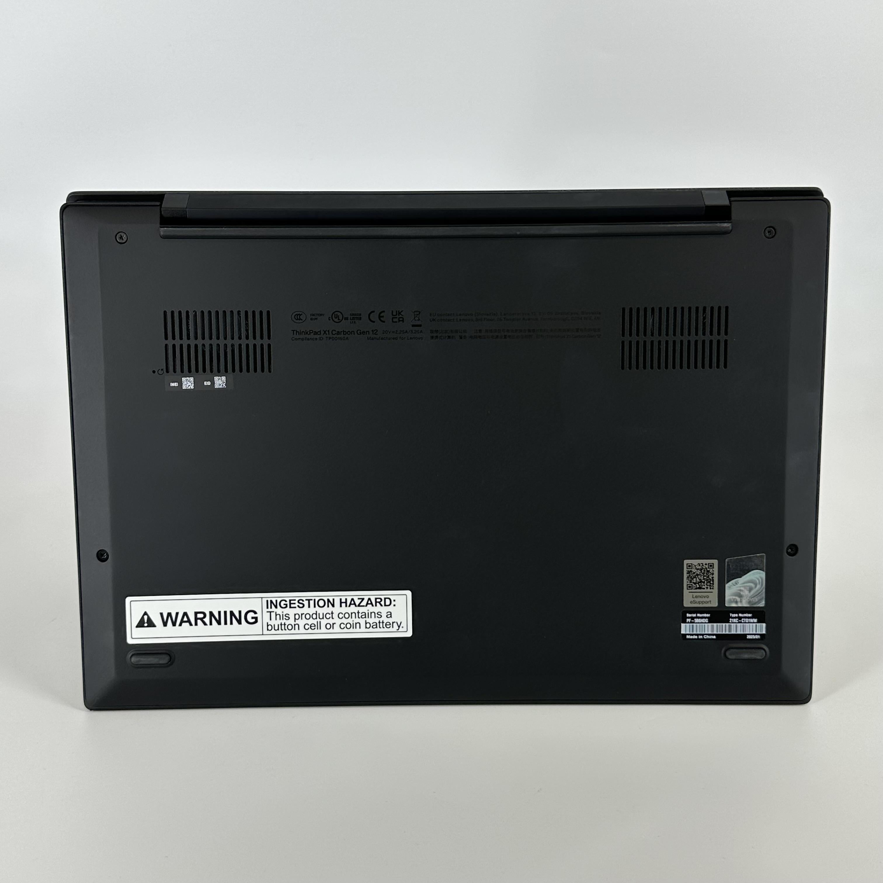 Lenovo ThinkPad X1 Carbon Gen 12 14 Black 1.4 GHz Intel Core Ultra 7 16GB RAM 1TB Solid State Drive