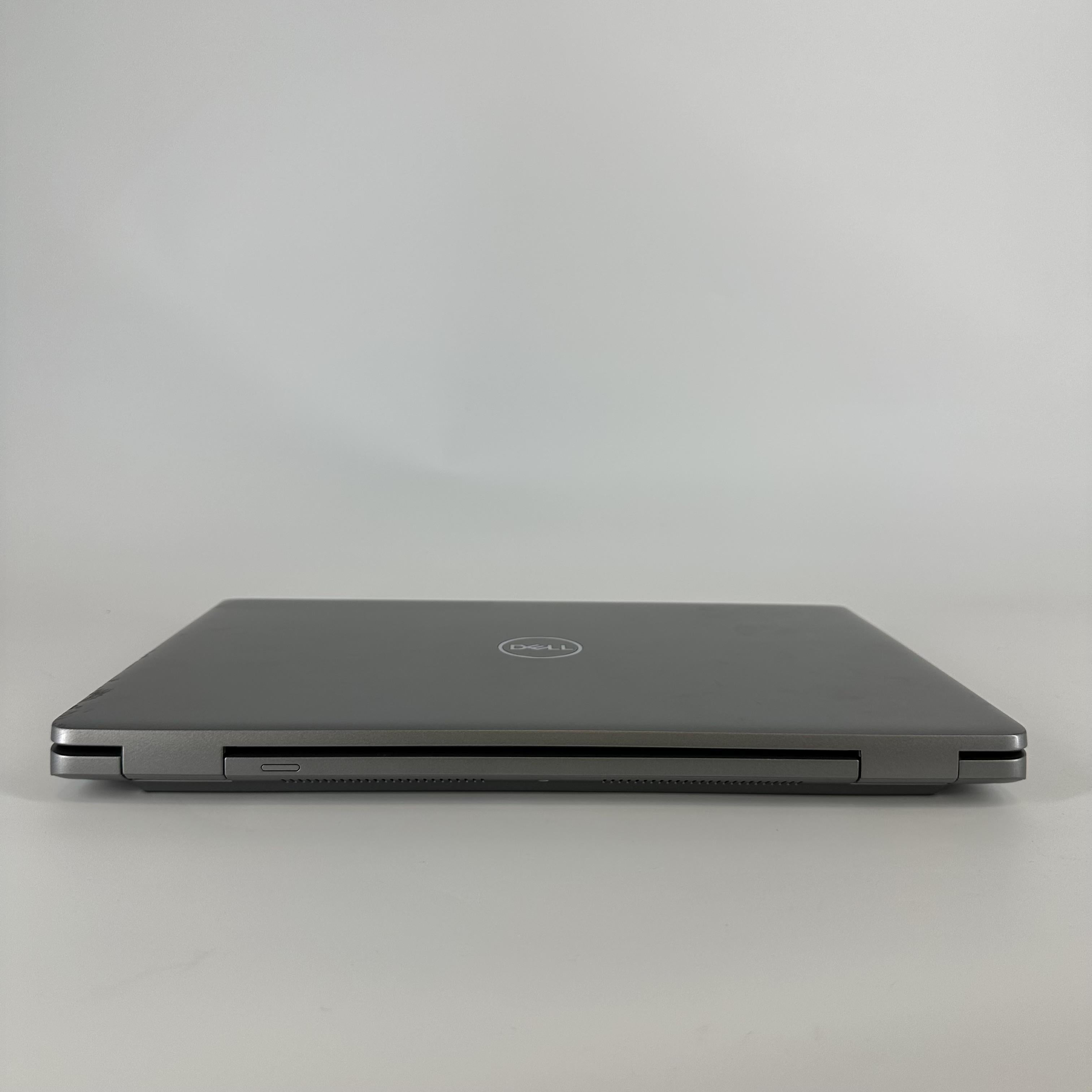 Dell Precision 3591 15.6 Gray 2.3 GHz Intel Core Ultra 9 32GB RAM 1TB Solid State Drive NVIDIA RTX 2000 Ada 8 GB