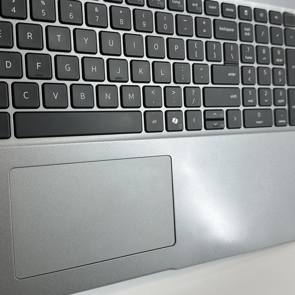 Dell Precision 3591 15.6 Gray 2.3 GHz Intel Core Ultra 9 32GB RAM 1TB Solid State Drive NVIDIA RTX 2000 Ada 8 GB