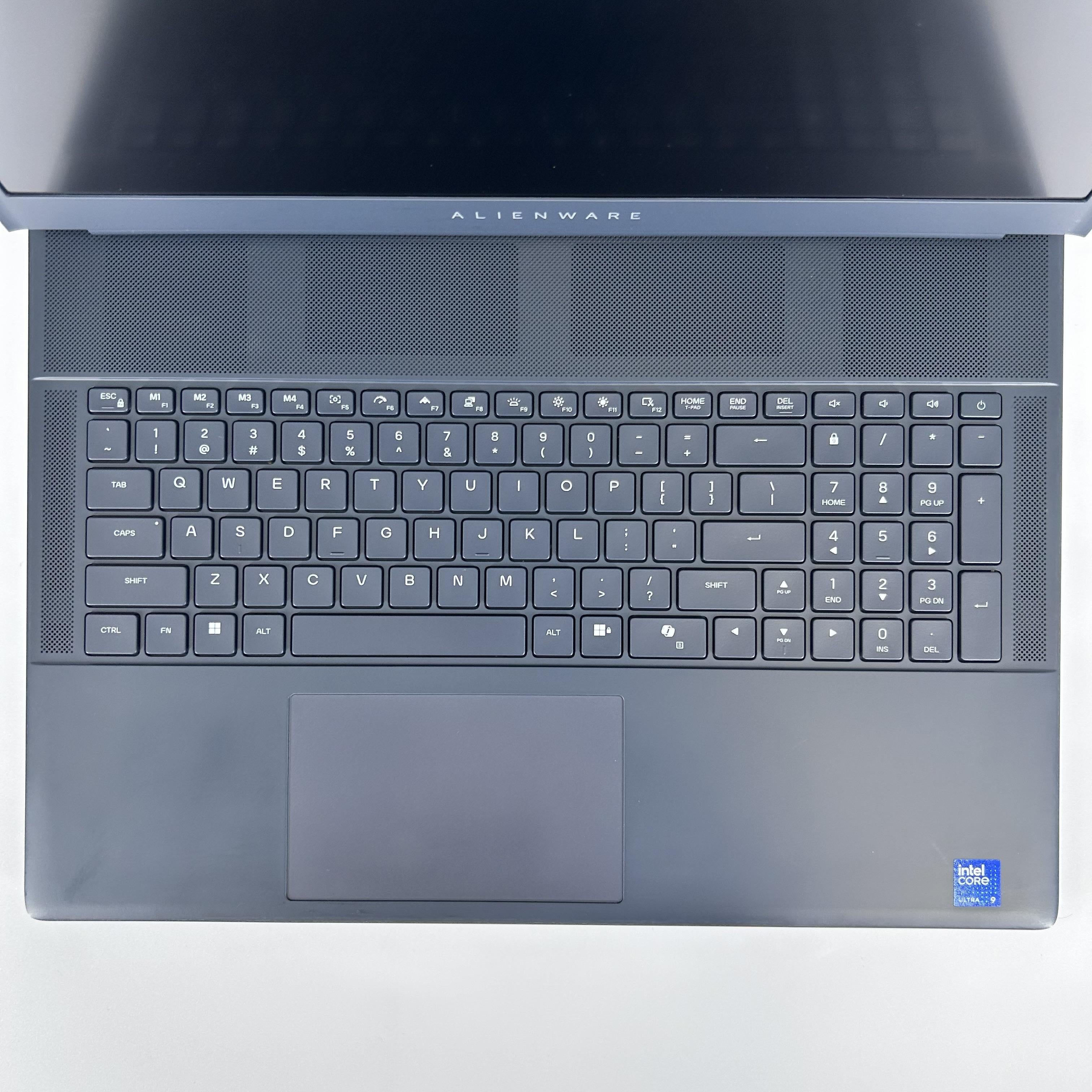 Dell Alienware 18 Area-51 Teal 2.7 GHz Intel Core Ultra 9 Series 2 32GB RAM 2TB Solid State Drive NVIDIA GeForce RTX 5080 16 GB