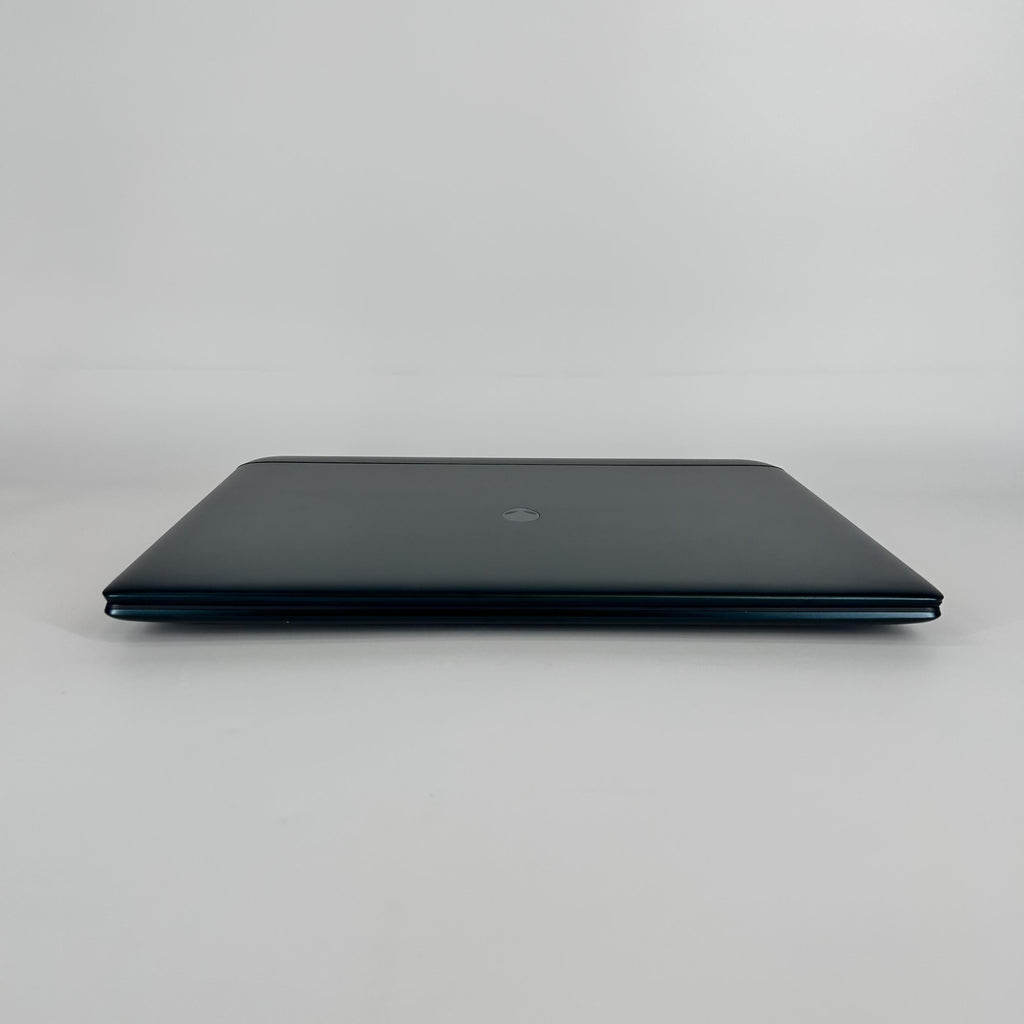 Dell Alienware 18 Area-51 Teal 2.7 GHz Intel Core Ultra 9 Series 2 32GB RAM 2TB Solid State Drive NVIDIA GeForce RTX 5080 16 GB