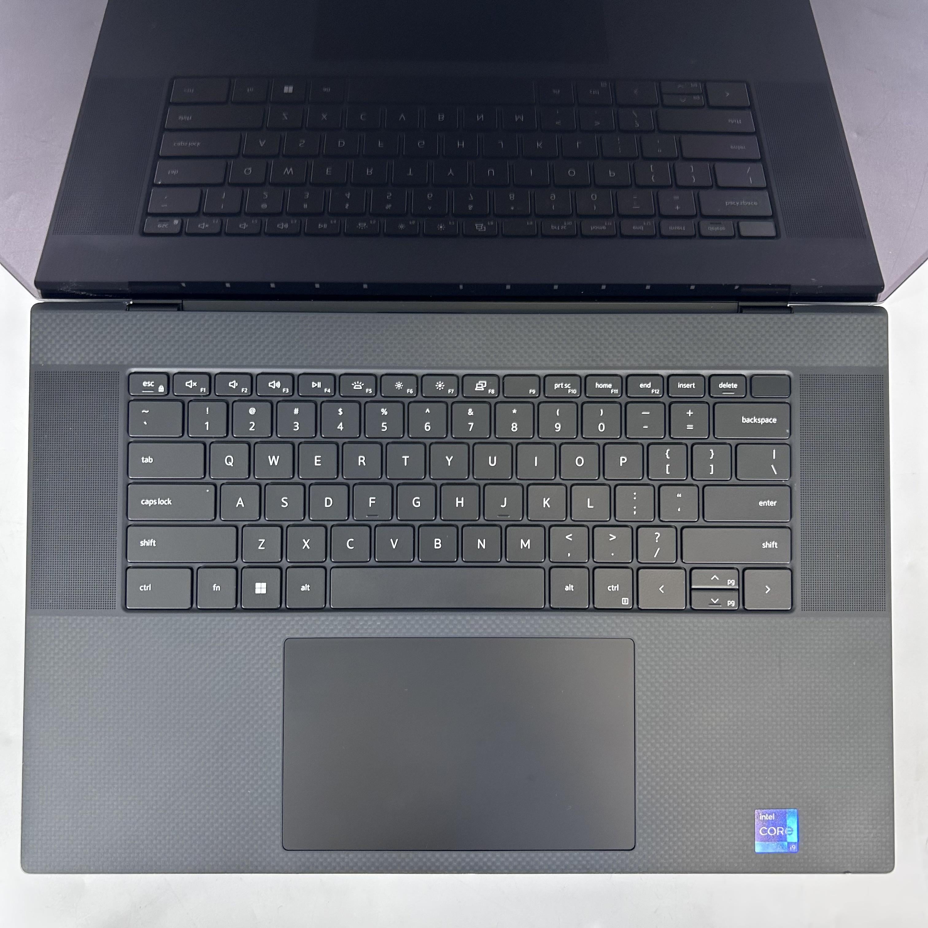 Dell XPS 17 9730 Silver 2.6 GHz Intel Core i9 13th Gen. 64GB RAM 1TB Solid State Drive NVIDIA GeForce RTX 4080 12 GB