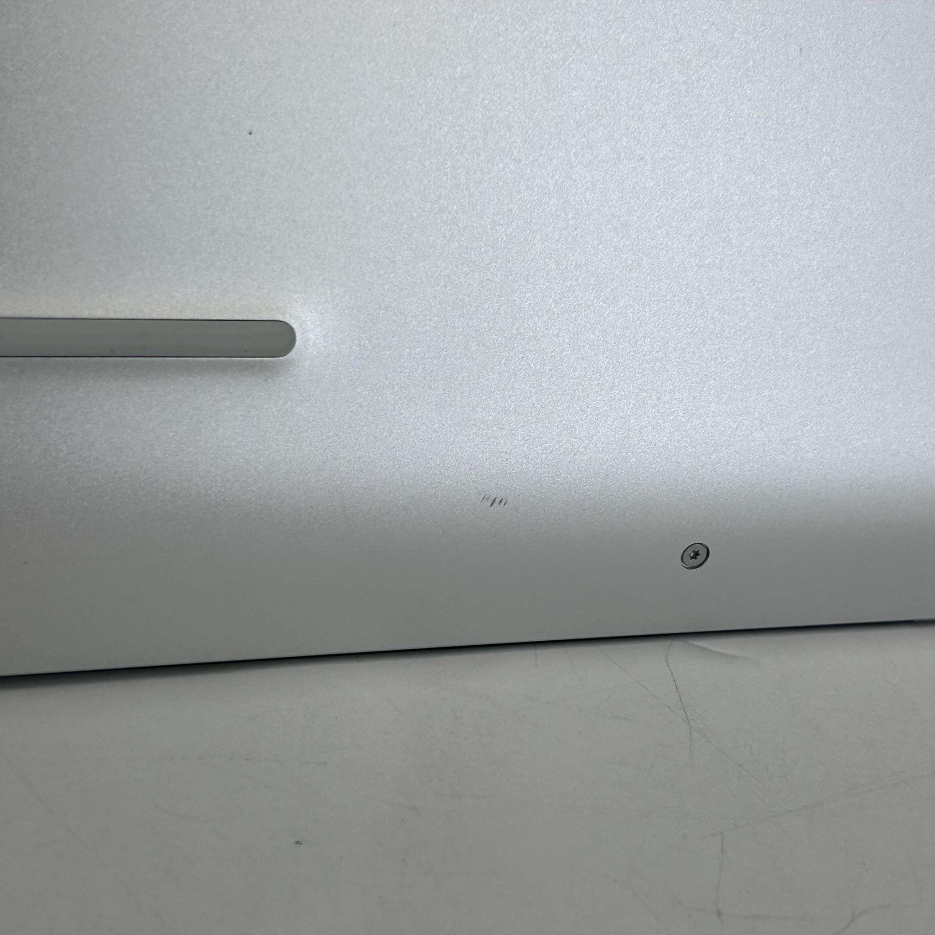 Dell XPS 17 9730 Silver 2.6 GHz Intel Core i9 13th Gen. 64GB RAM 1TB Solid State Drive NVIDIA GeForce RTX 4080 12 GB