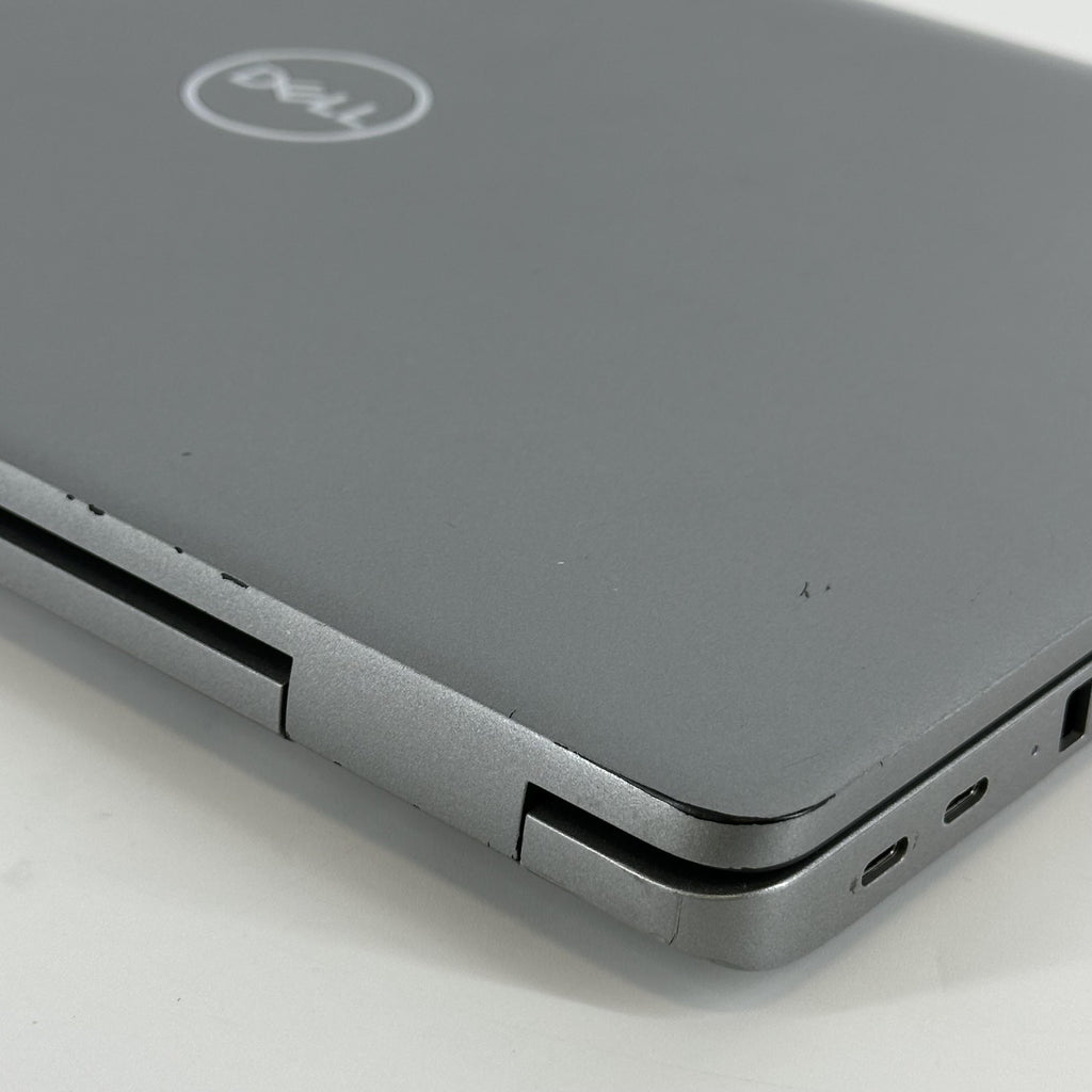 Dell Latitude 5540 15.6 Gray 1.7 GHz Intel Core i7 13th Gen. 32GB RAM 512GB Solid State Drive