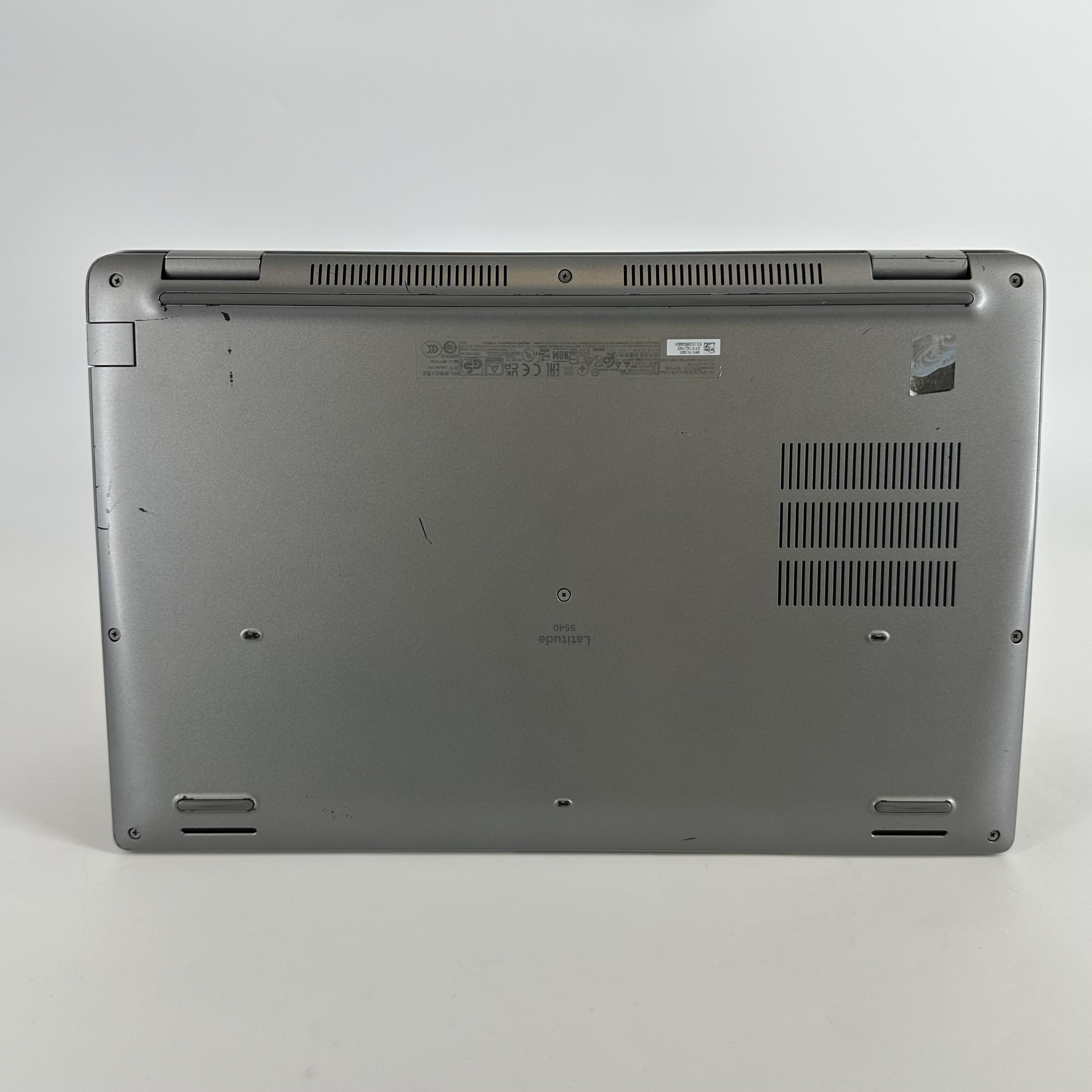 Dell Latitude 5540 15.6 Gray 1.7 GHz Intel Core i7 13th Gen. 32GB RAM 512GB Solid State Drive