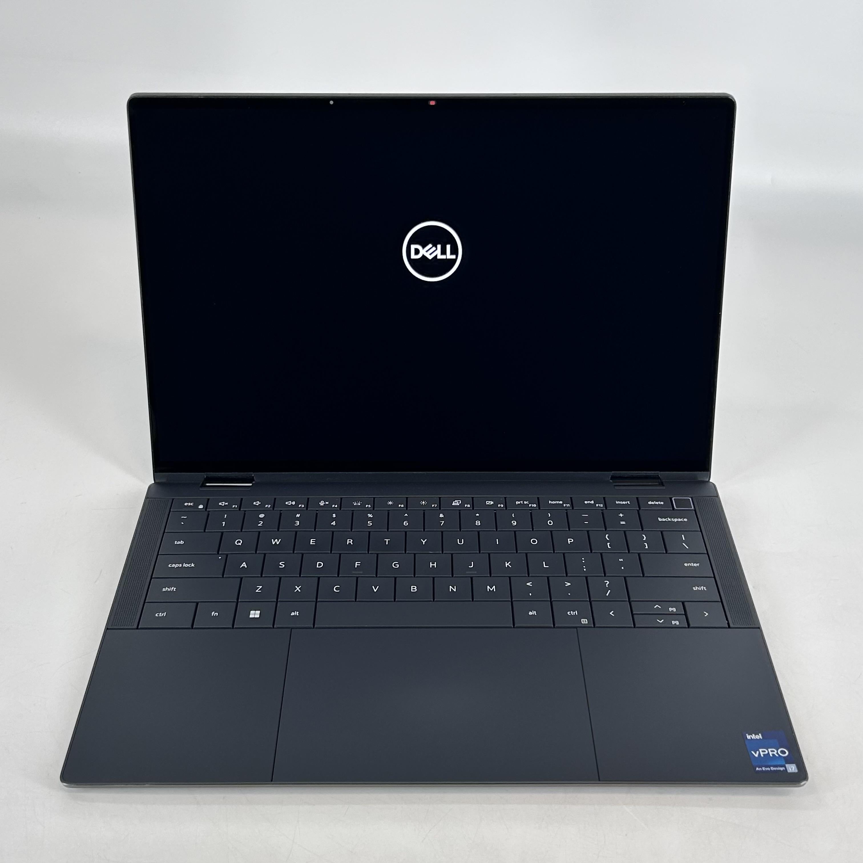 Dell Latitude 9440 (2-in-1) 14 Gray 1.8 GHz Intel Core i7 13th Gen. 32GB RAM 1TB Solid State Drive