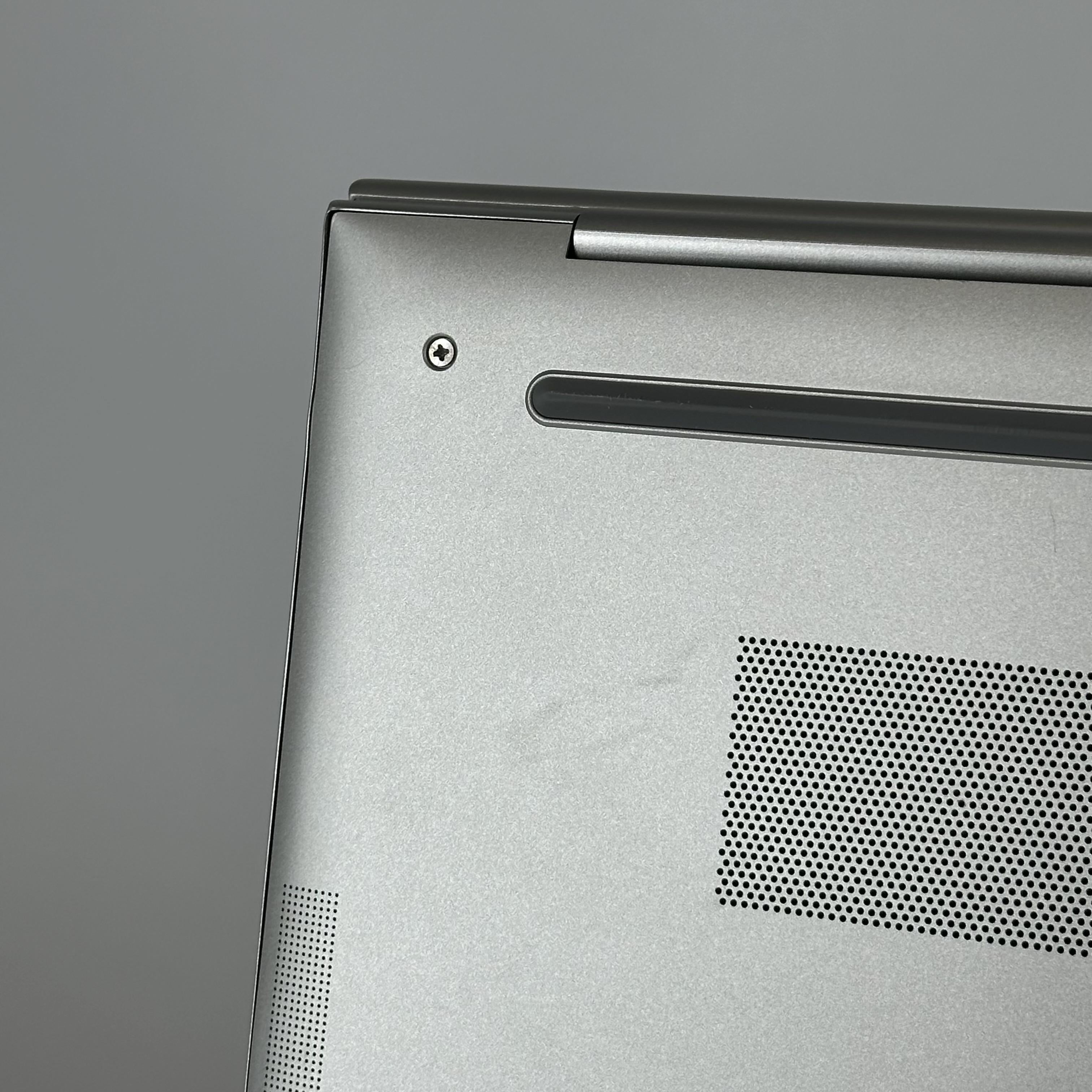 HP Elitebook 860 G10 15.6 Silver 1.6 GHz Intel Core i7 13th Gen. 16GB RAM 512GB Solid State Drive