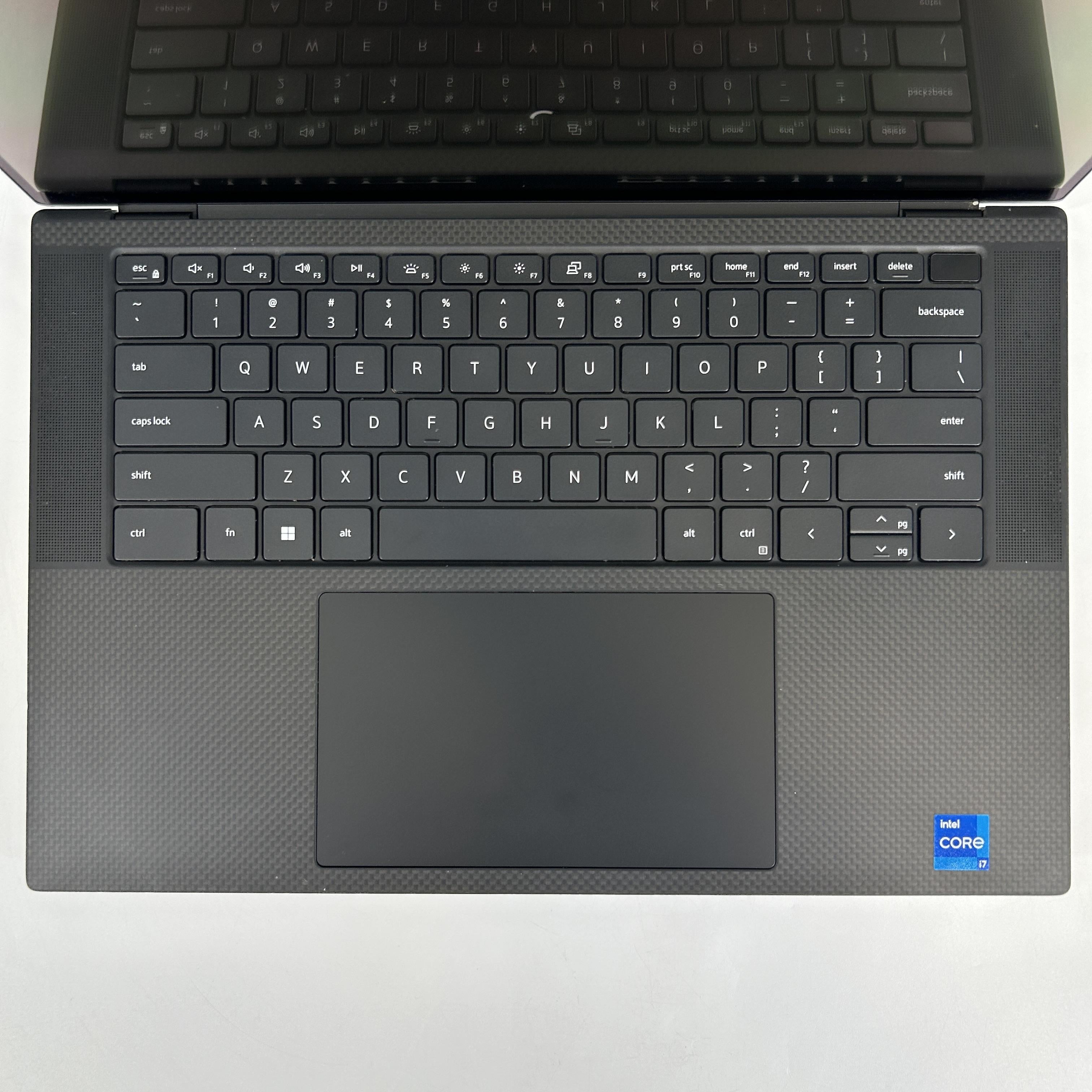 Dell XPS 15 9520 Silver 2.3 GHz Intel Core i7 12th Gen. 32GB RAM 512GB Solid State Drive NVIDIA GeForce RTX 3050 4 GB
