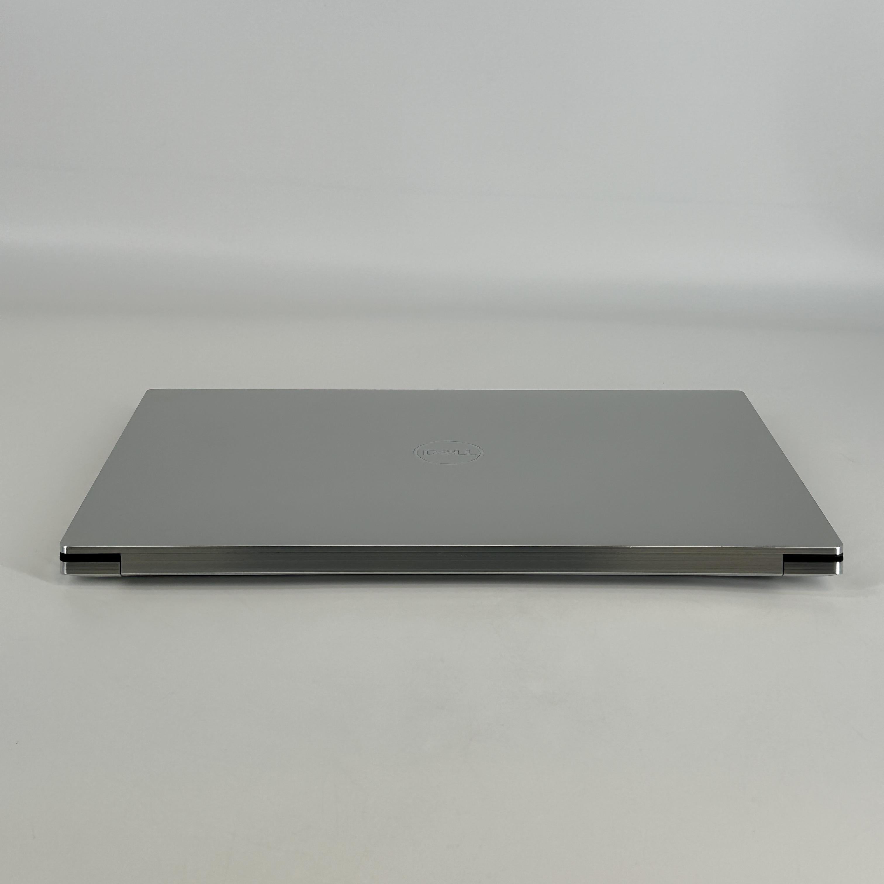 Dell XPS 15 9520 Silver 2.3 GHz Intel Core i7 12th Gen. 32GB RAM 512GB Solid State Drive NVIDIA GeForce RTX 3050 4 GB