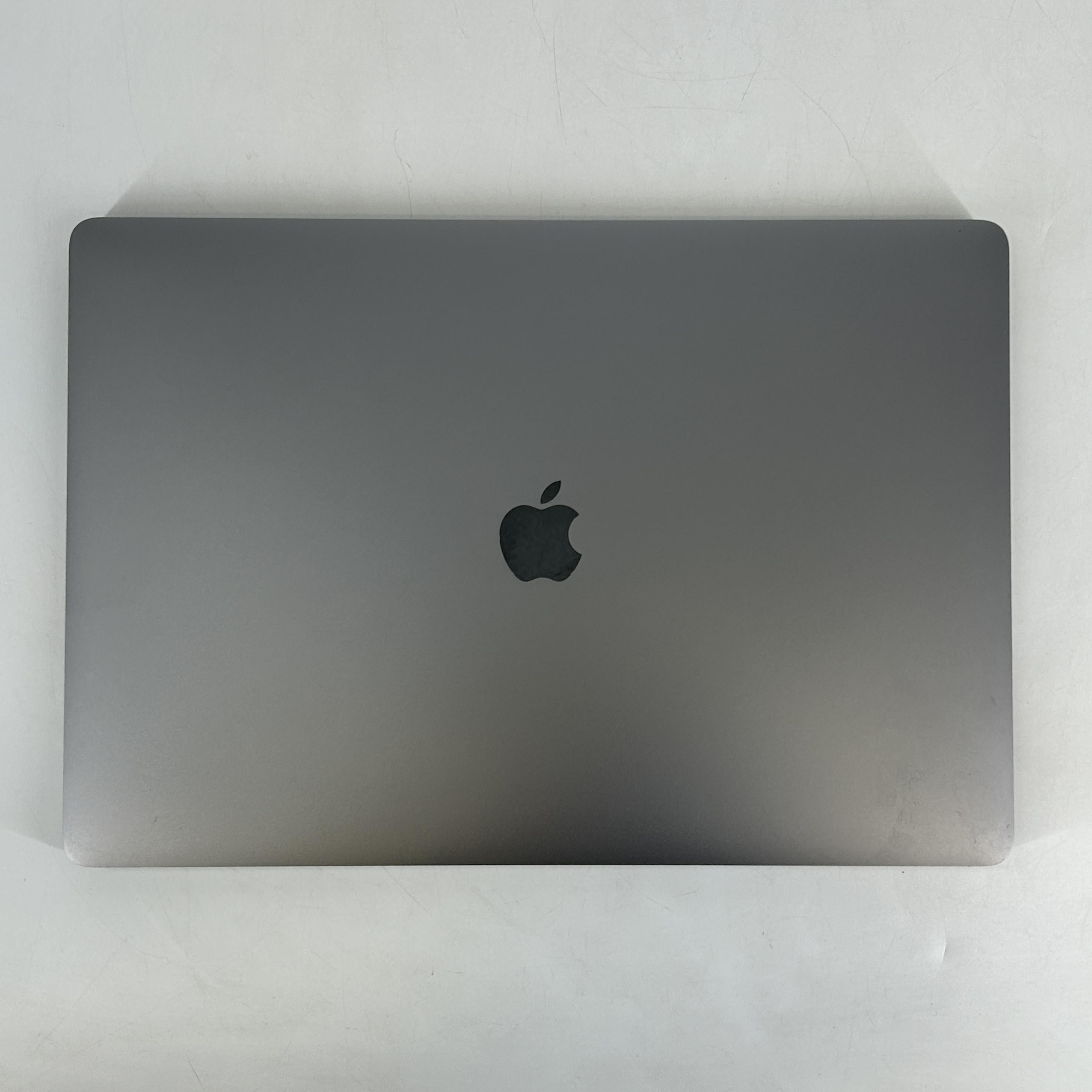 Apple MacBook Pro 16 Touch Bar 2019 Space Gray 2.4 GHz Intel Core i9 9th Gen. 16GB RAM 1TB Solid State Drive AMD Radeon Pro 5500M 8 GB