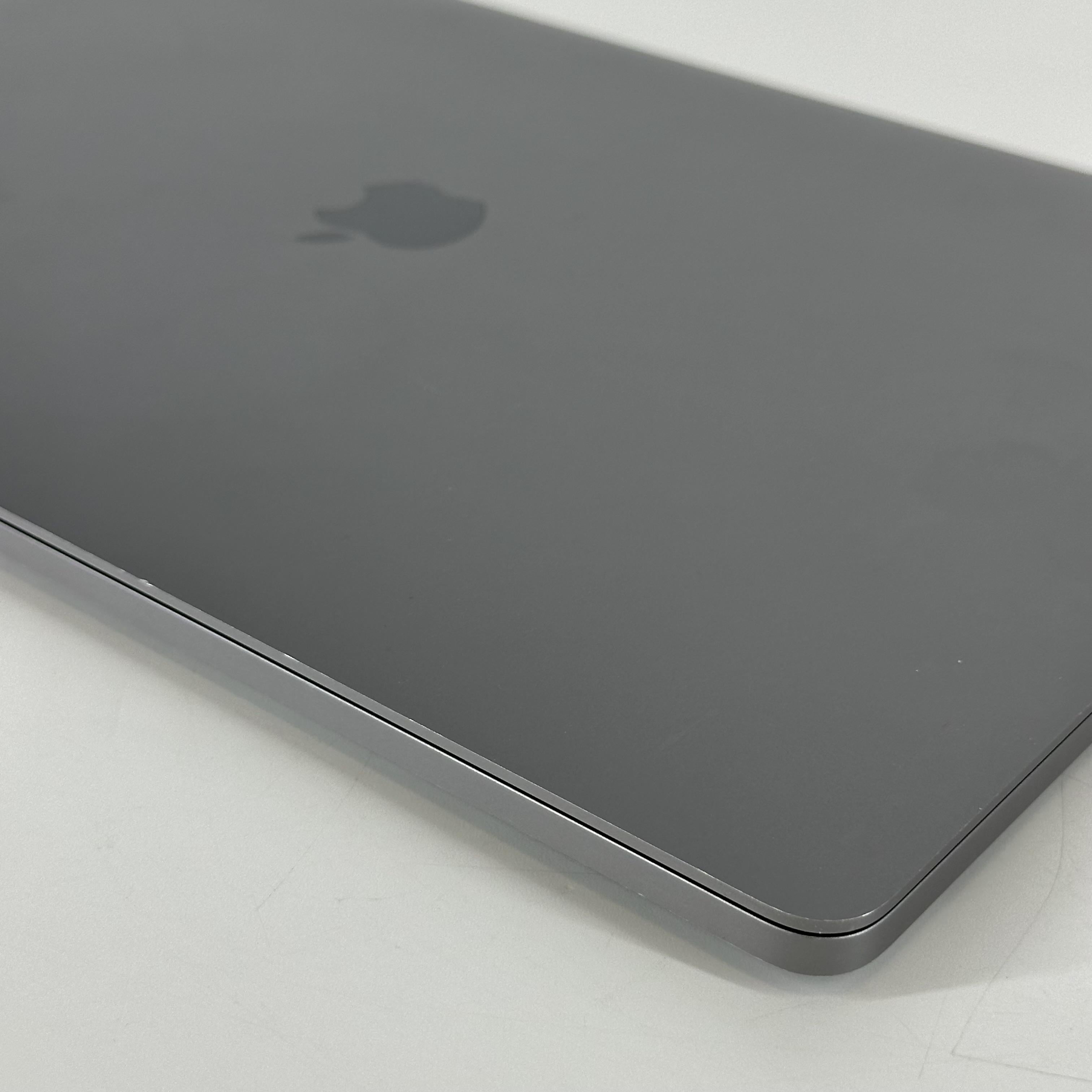 Apple MacBook Pro 16 Touch Bar 2019 Space Gray 2.4 GHz Intel Core i9 9th Gen. 32GB RAM 1TB Solid State Drive AMD Radeon Pro 5500M 8 GB