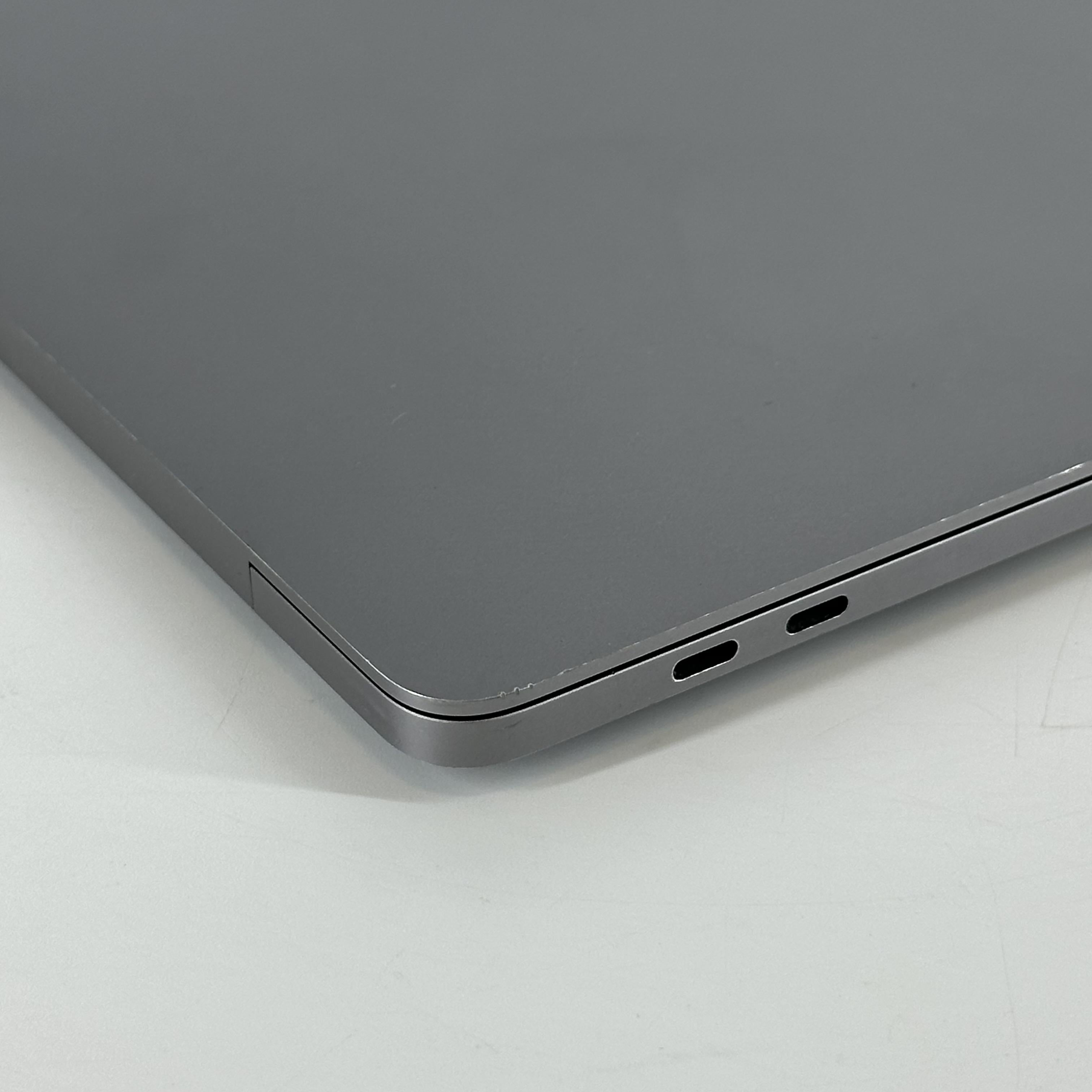 Apple MacBook Pro 16 Touch Bar 2019 Space Gray 2.4 GHz Intel Core i9 9th Gen. 32GB RAM 1TB Solid State Drive AMD Radeon Pro 5500M 8 GB