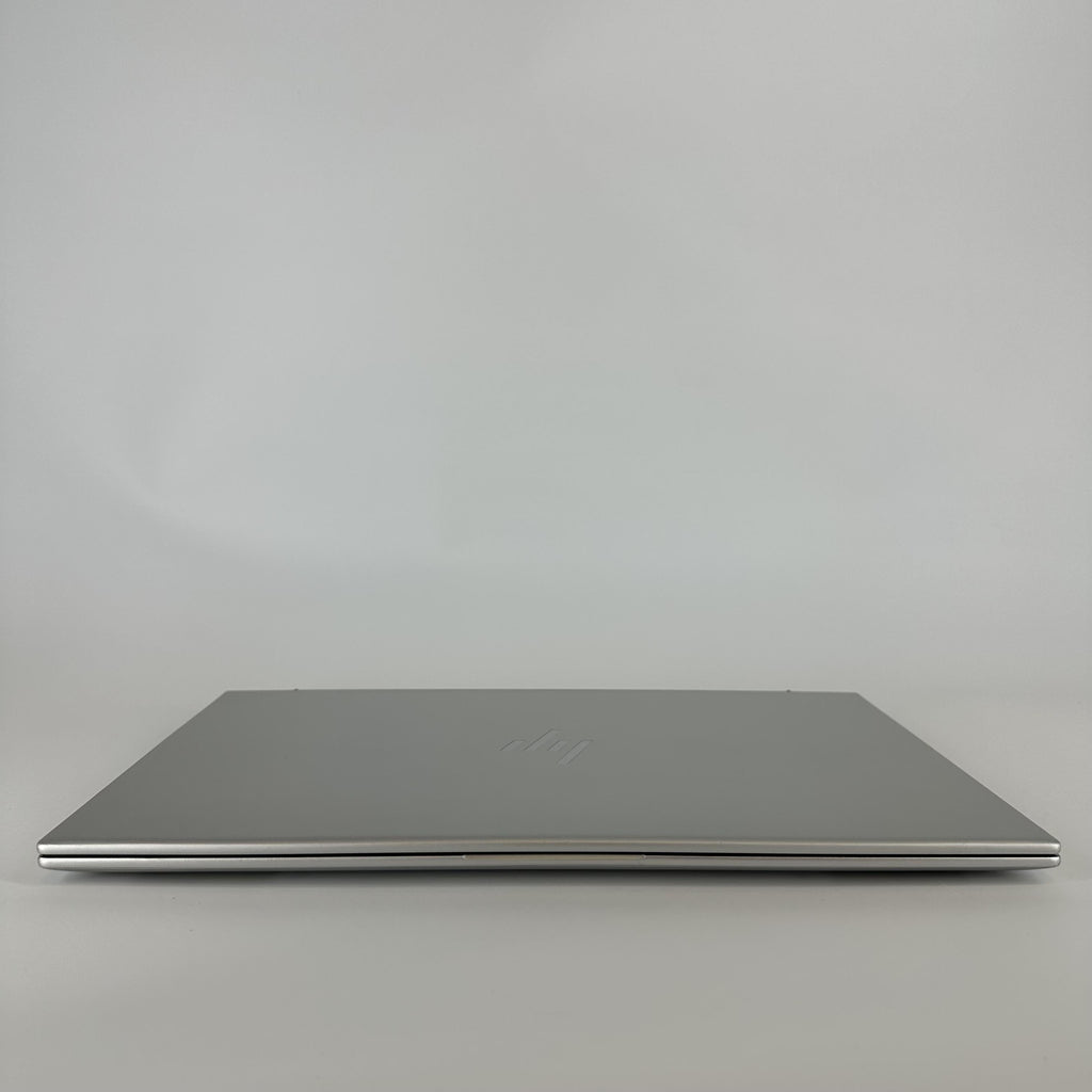 HP Envy 17 Silver 2.1 GHz Intel Core i7 12th Gen. 32GB RAM 1TB Solid State Drive