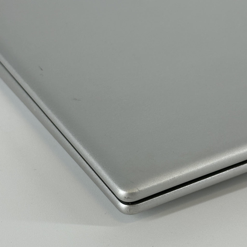 HP Envy 17 Silver 2.1 GHz Intel Core i7 12th Gen. 32GB RAM 1TB Solid State Drive